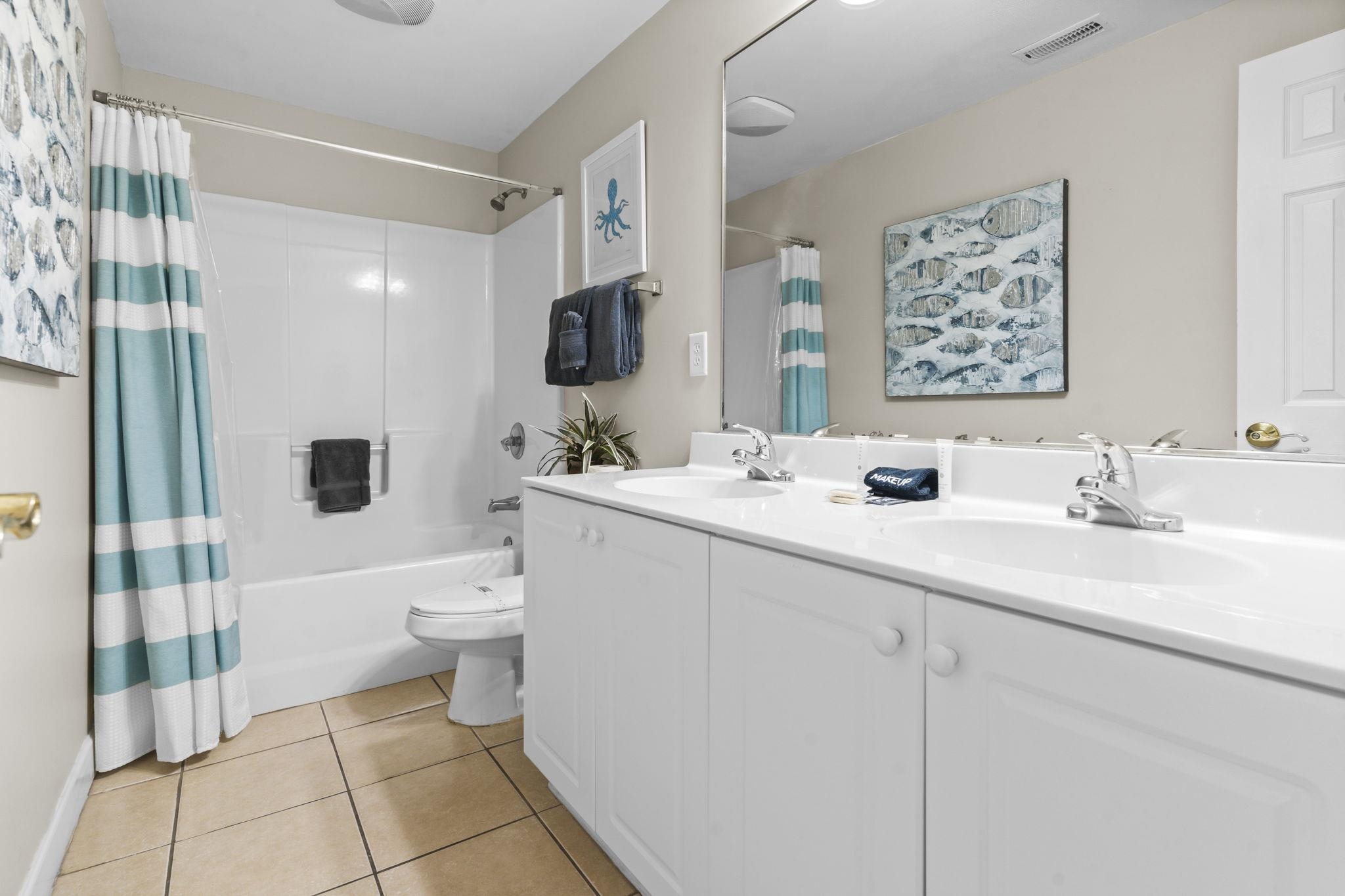 North Myrtle Beach, South Carolina, 29582, United States, 6 Bedrooms Bedrooms, ,4 BathroomsBathrooms,Residential,For Sale,2028384