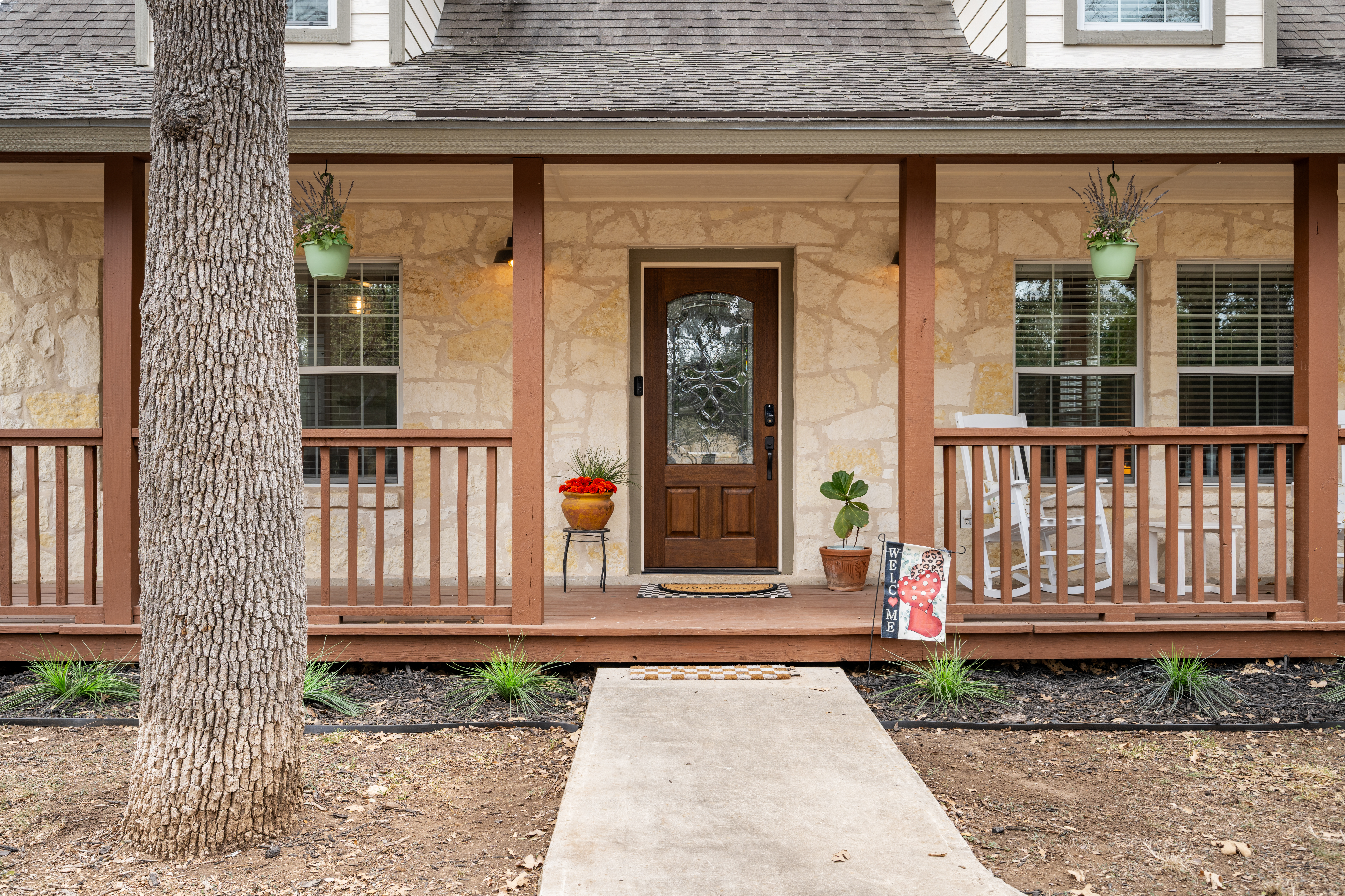  Updated Hill Country Gem with Community Parks and River Access - 物件實景