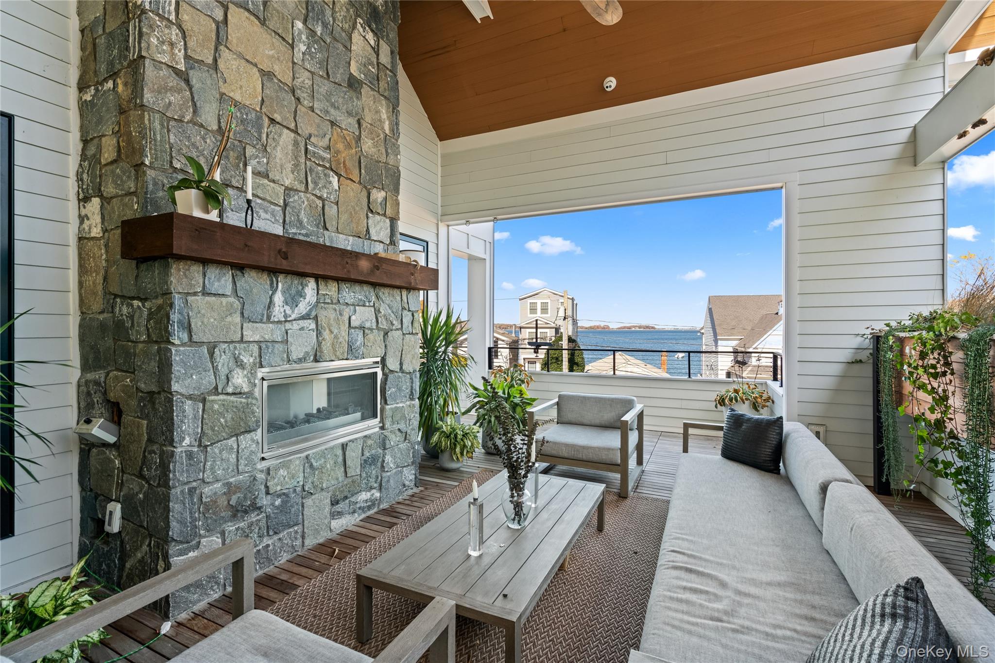  521 Adams Street, Centerport, NY, 11721 - 物件實景