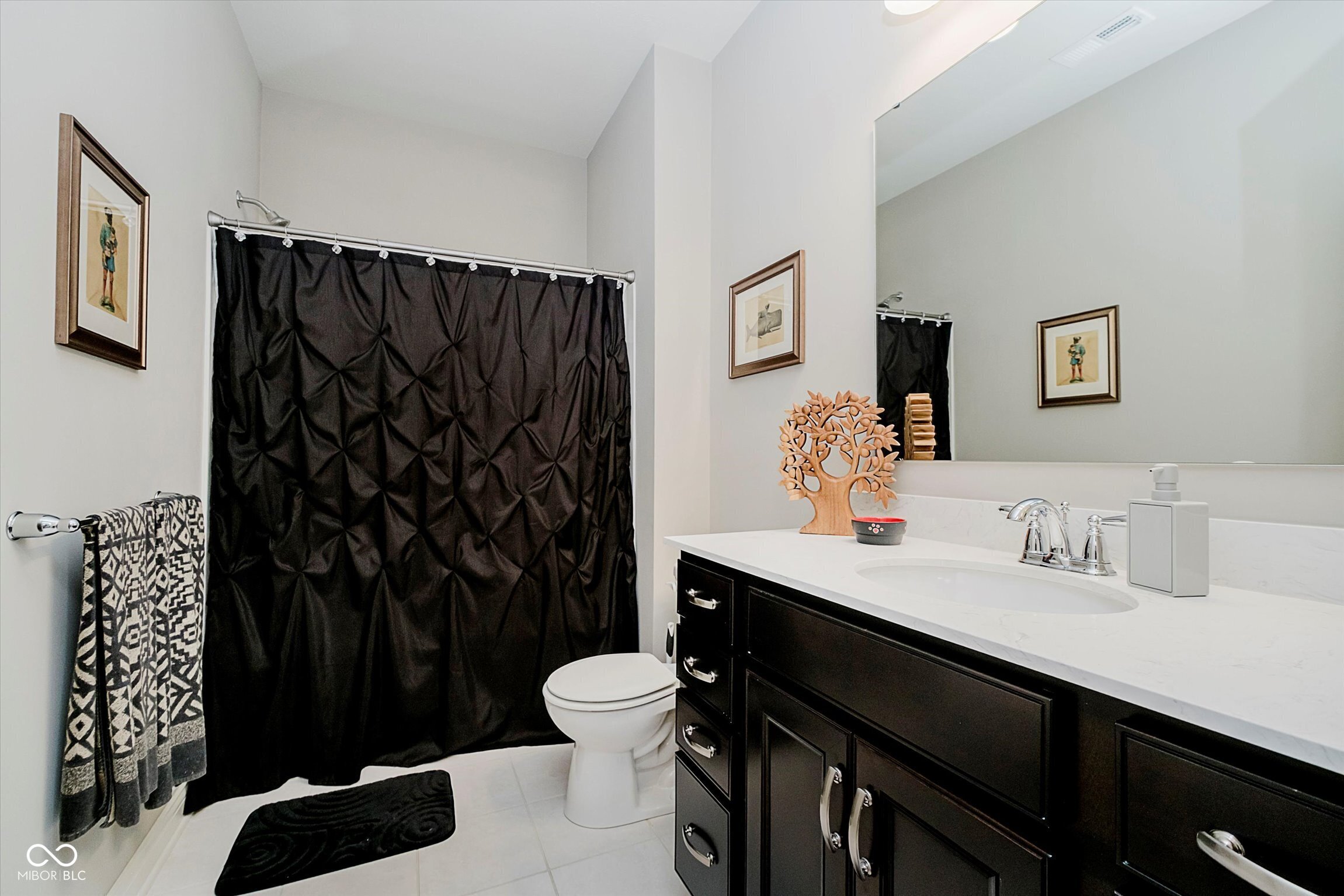 Fishers, Indiana, 46037, United States, 3 Bedrooms Bedrooms, ,4 BathroomsBathrooms,Residential,For Sale,1943554