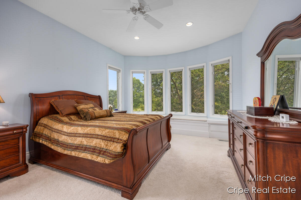 Caledonia, Michigan, 49316, United States, 5 Bedrooms Bedrooms, ,4 BathroomsBathrooms,Residential,For Sale,1906707