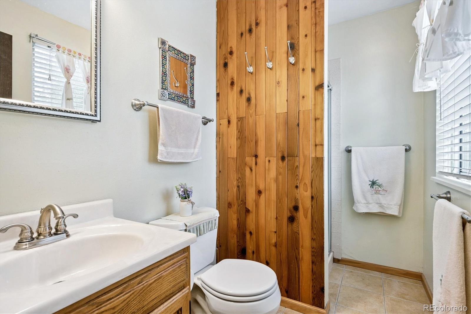 Centennial, Colorado, 80015, United States, 3 Bedrooms Bedrooms, ,1 BathroomBathrooms,Residential,For Sale,1968844