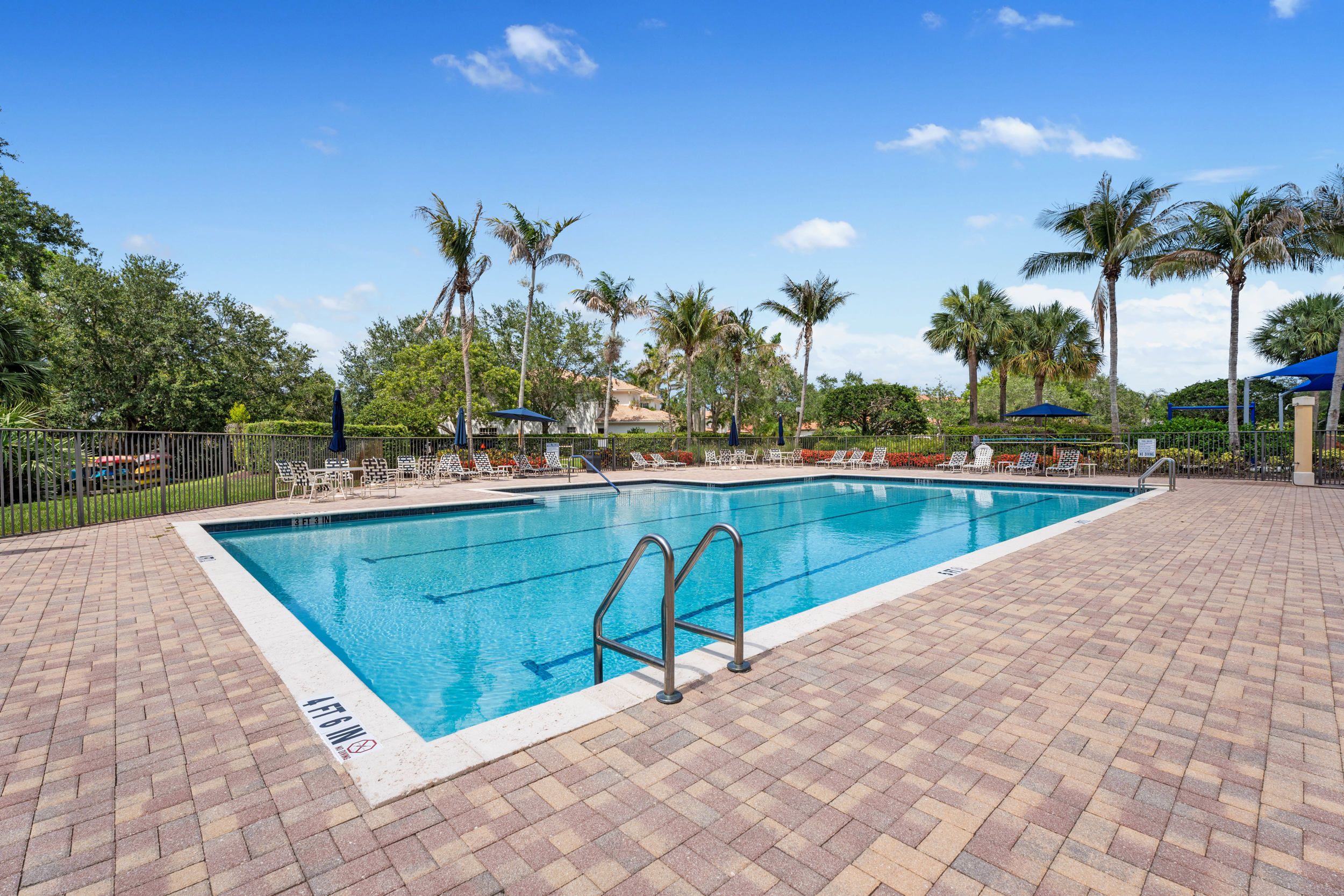  910 SW Palm Cove Drive, Palm City, FL, 34990 - 物件實景