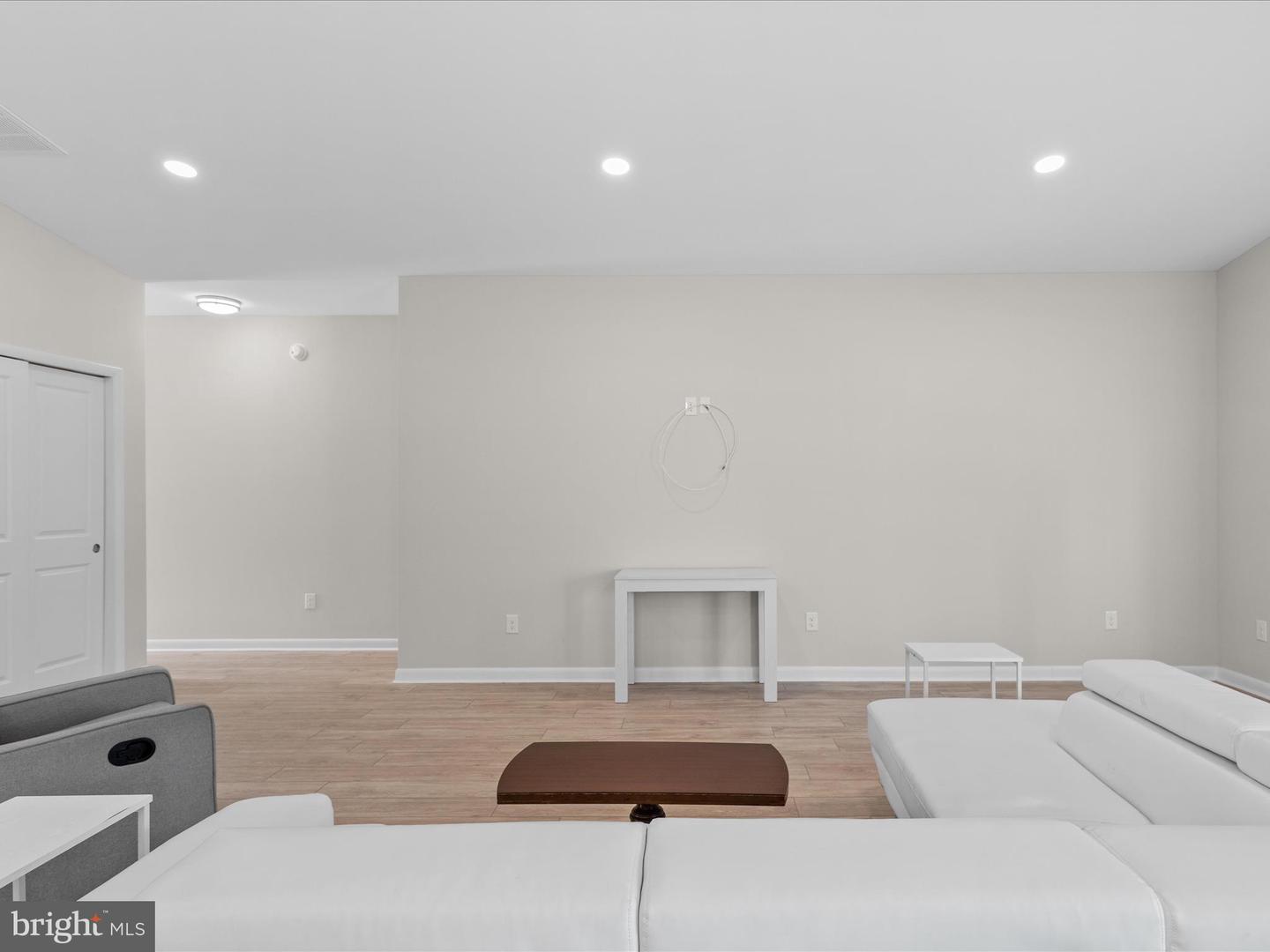 Ocean City, Maryland, 21842, United States, 3 Bedrooms Bedrooms, ,2 BathroomsBathrooms,Residential,For Sale,1847556