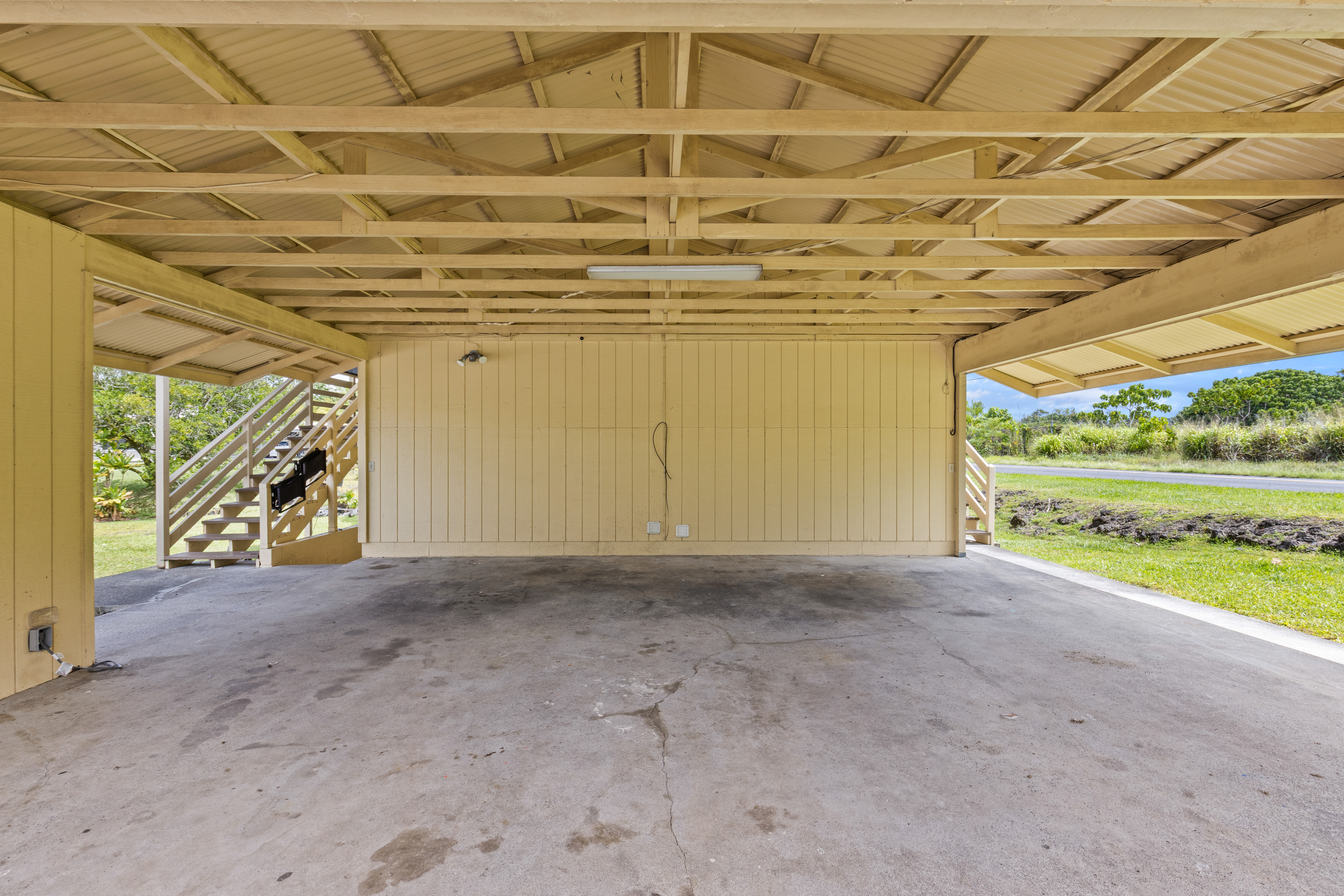 Hilo, Hawaii, 96720, United States, ,Residential,For Sale,1829133