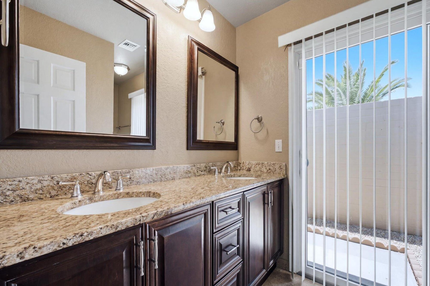  6259 E Acoma Drive  Scottsdale, AZ - 物件實景