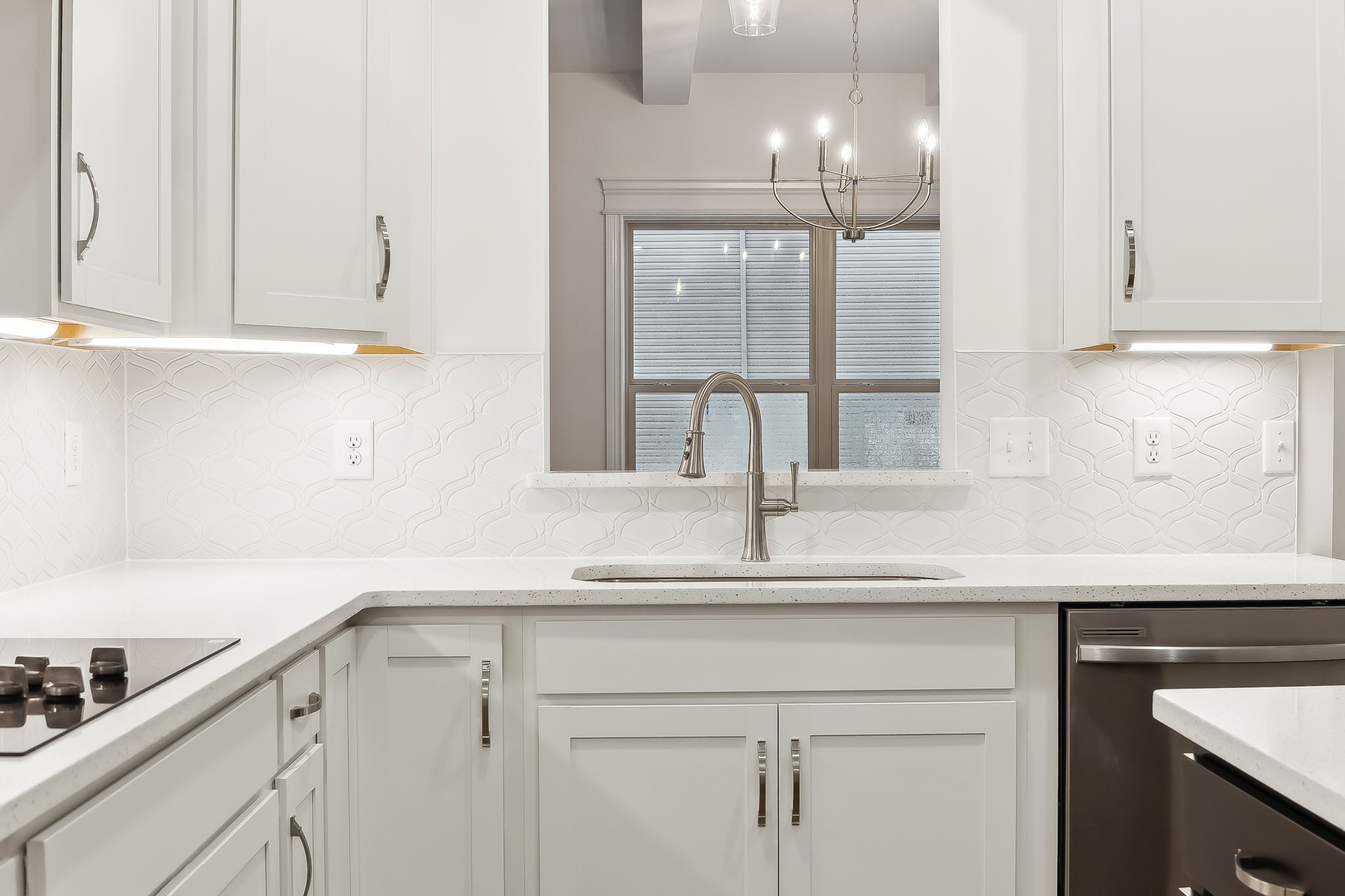 Clarksville, Tennessee, 37043, United States, 4 Bedrooms Bedrooms, ,4 BathroomsBathrooms,Residential,For Sale,2005810