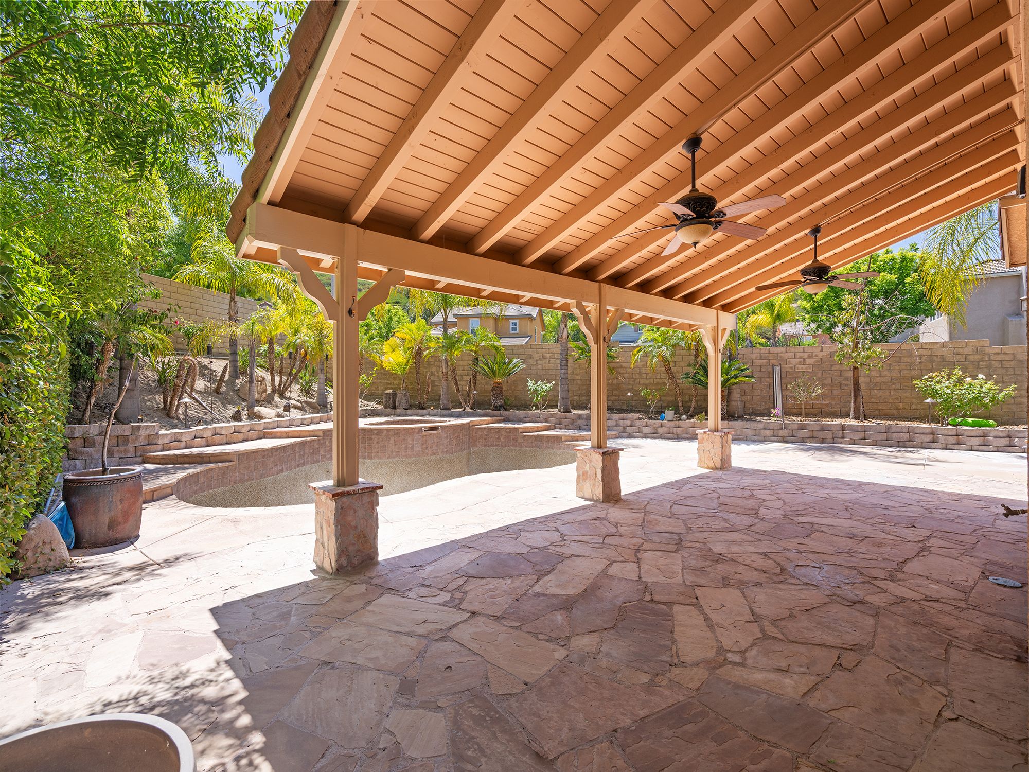 28304 Lorita Lane, Santa Clarita, CA 91350 - 物件實景