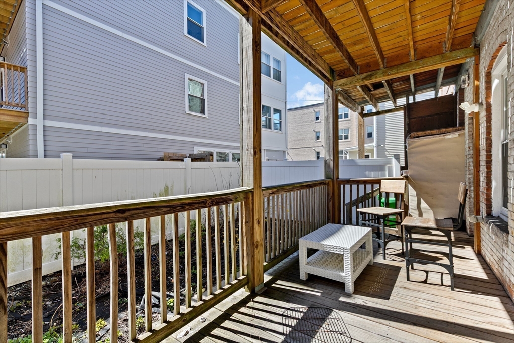 Boston, Massachusetts, 02121, United States, 11 Bedrooms Bedrooms, ,3 BathroomsBathrooms,Residential,For Sale,1998494