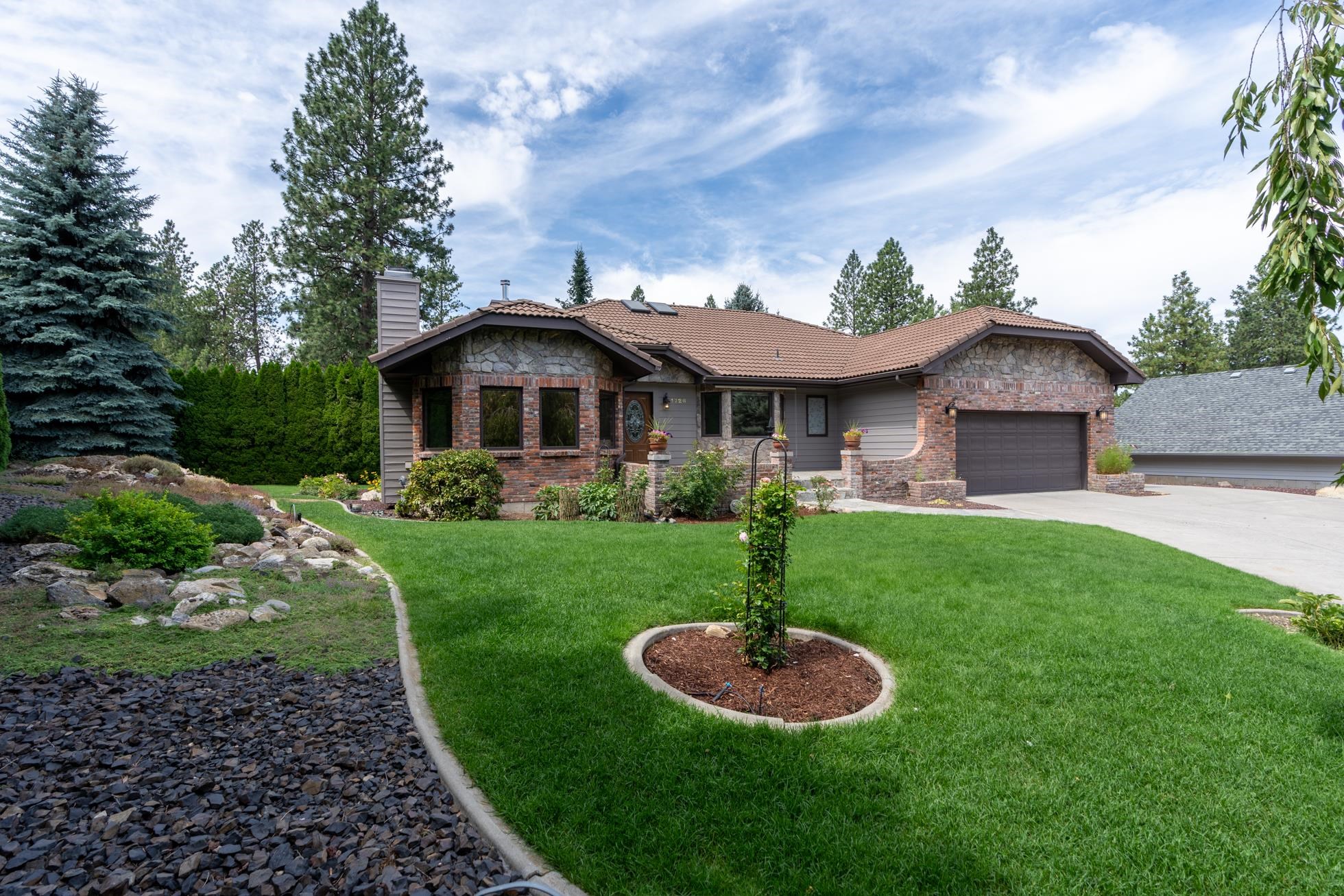Spokane Valley, Washington, 99212, United States, 3 Bedrooms Bedrooms, ,3 BathroomsBathrooms,Residential,For Sale,1920906