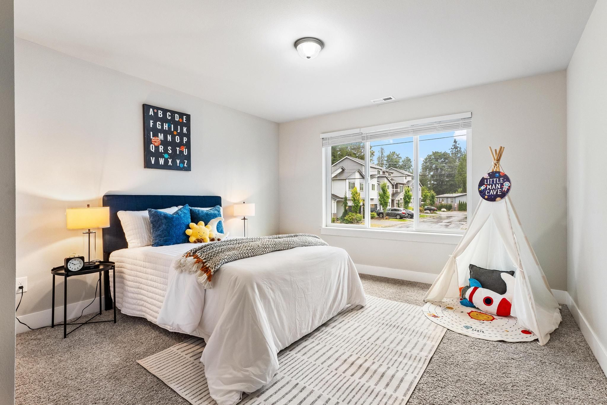  423 205th St SW, Lynnwood, WA 98036 - 物件實景