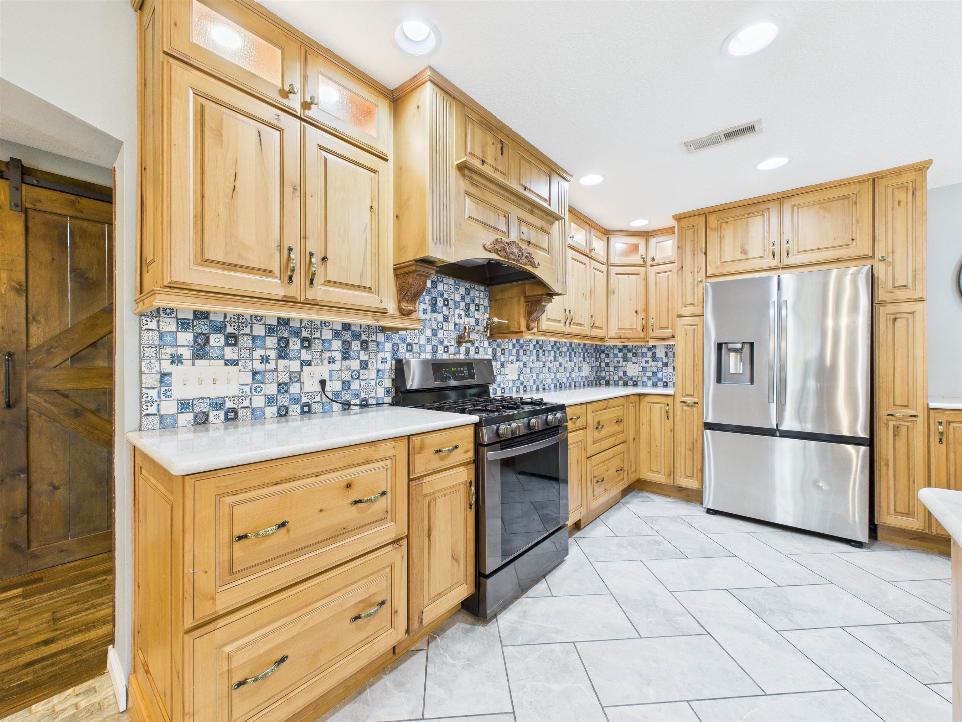 Markle, Indiana, 46770, United States, 3 Bedrooms Bedrooms, ,3 BathroomsBathrooms,Residential,For Sale,1926546