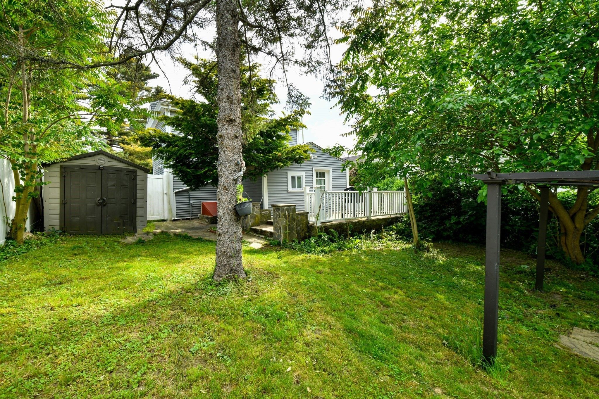  452 Tecumseh Street, Fall River, MA, 02721 - 物件實景