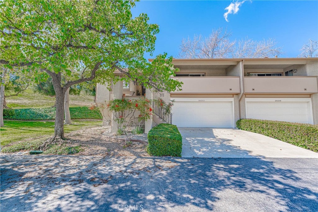 Newhall, California, 91321, United States, 2 Bedrooms Bedrooms, ,2 BathroomsBathrooms,Residential,For Sale,2005883