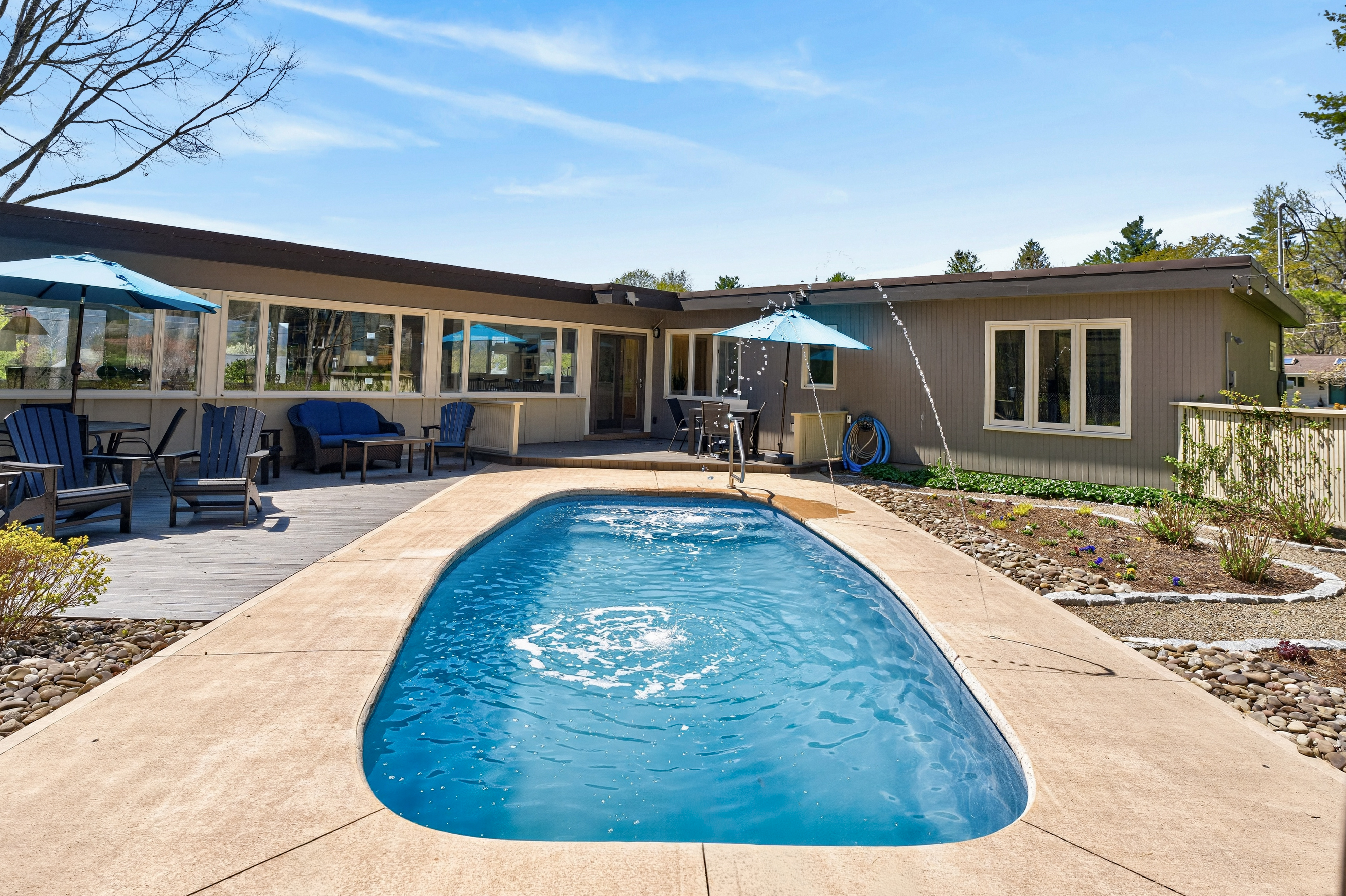  Meticulously Re-Imagined Mid Century Modern - 物件實景