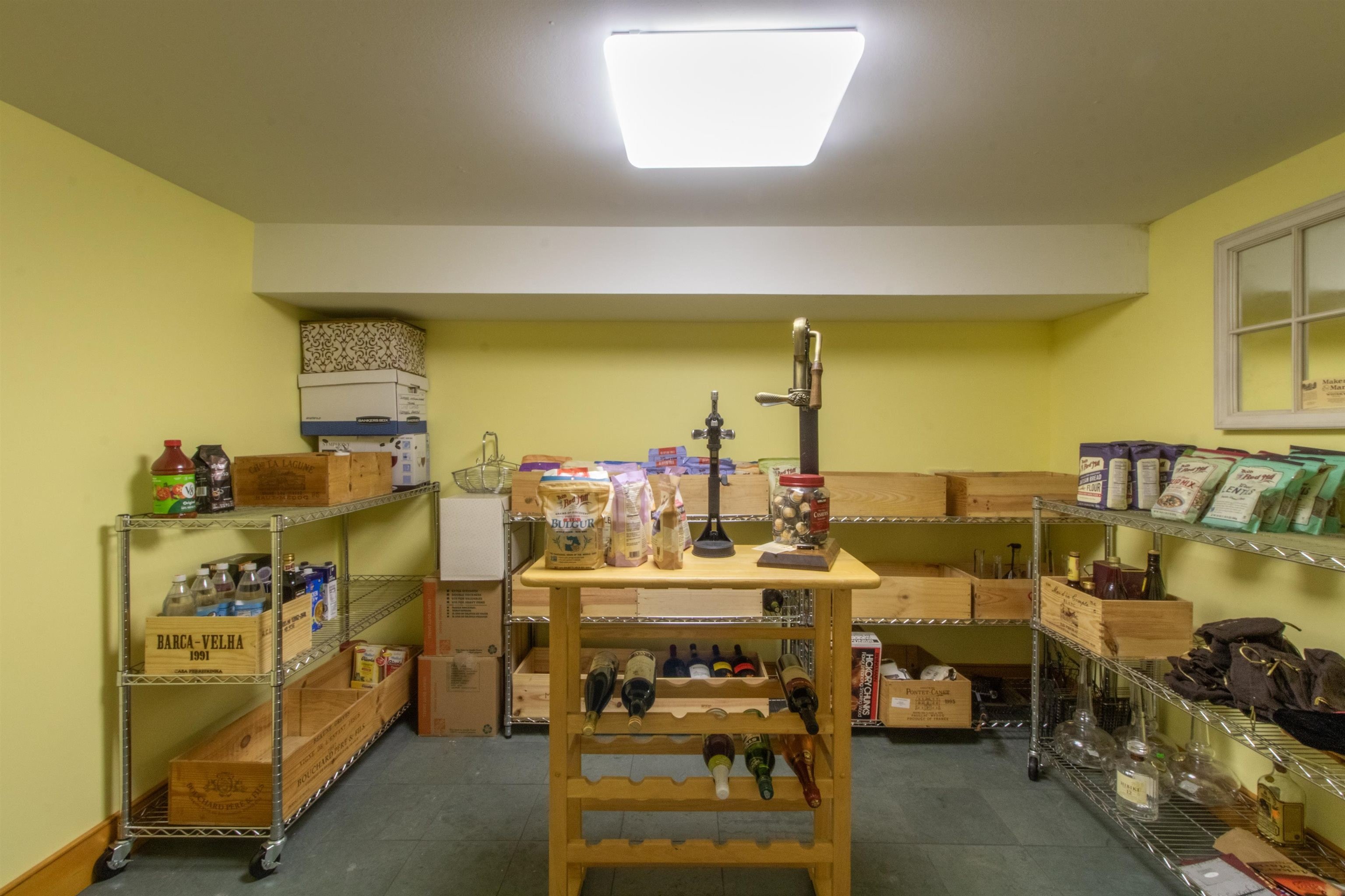 Burke, Vermont, 05832-9751, United States, 4 Bedrooms Bedrooms, ,3 BathroomsBathrooms,Residential,For Sale,1974473