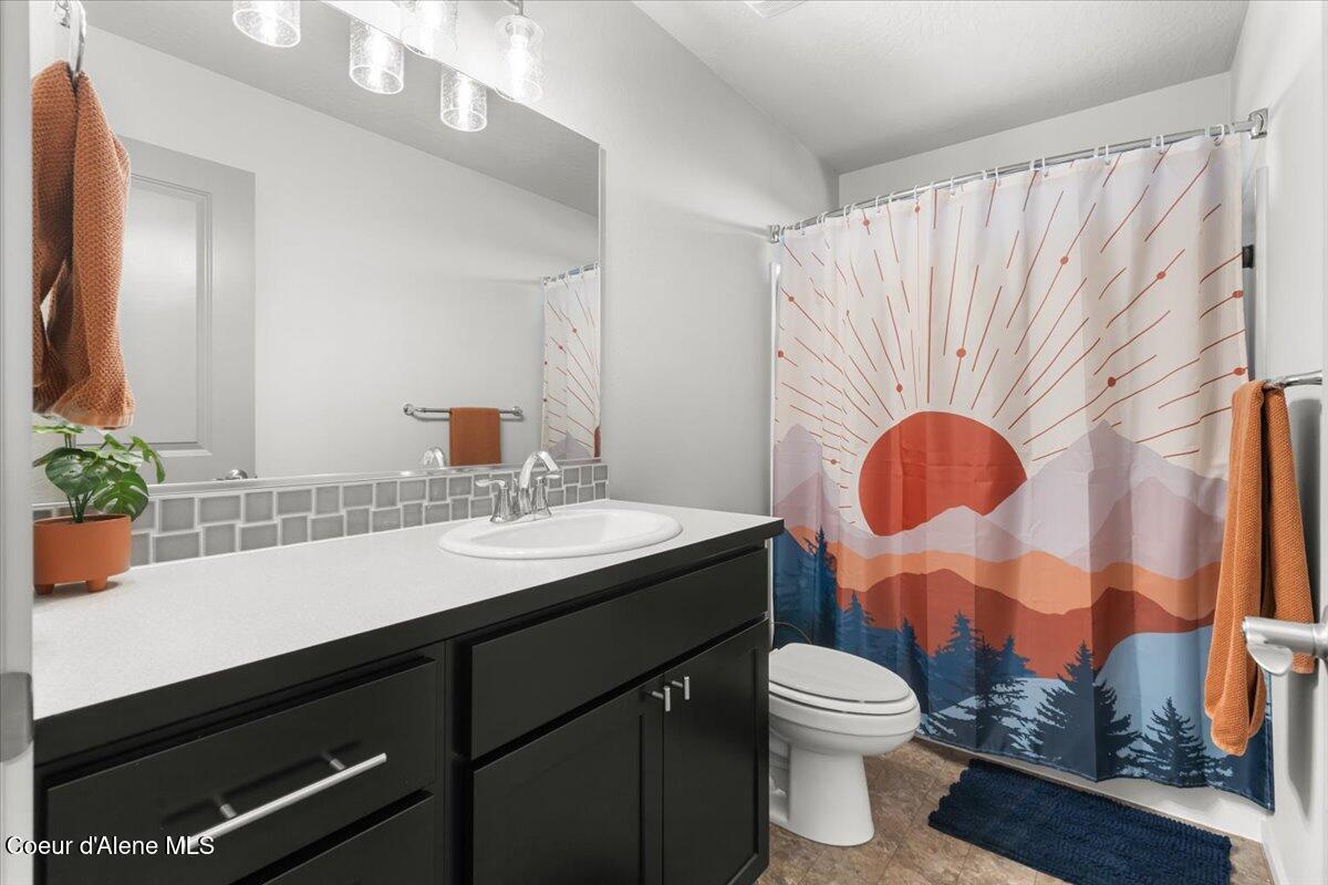 Post Falls, Idaho, 83854, United States, 3 Bedrooms Bedrooms, ,3 BathroomsBathrooms,Residential,For Sale,2009993