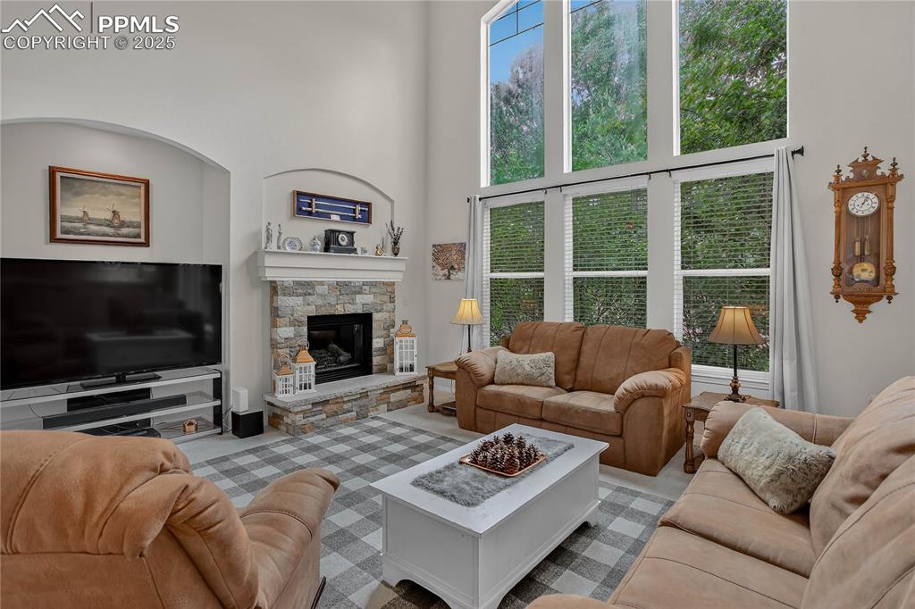 Colorado Springs, Colorado, 80920, United States, 5 Bedrooms Bedrooms, ,4 BathroomsBathrooms,Residential,For Sale,1876956