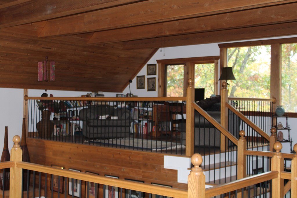 Murphy, North Carolina, 28906, United States, 2 Bedrooms Bedrooms, ,4 BathroomsBathrooms,Residential,For Sale,1915362
