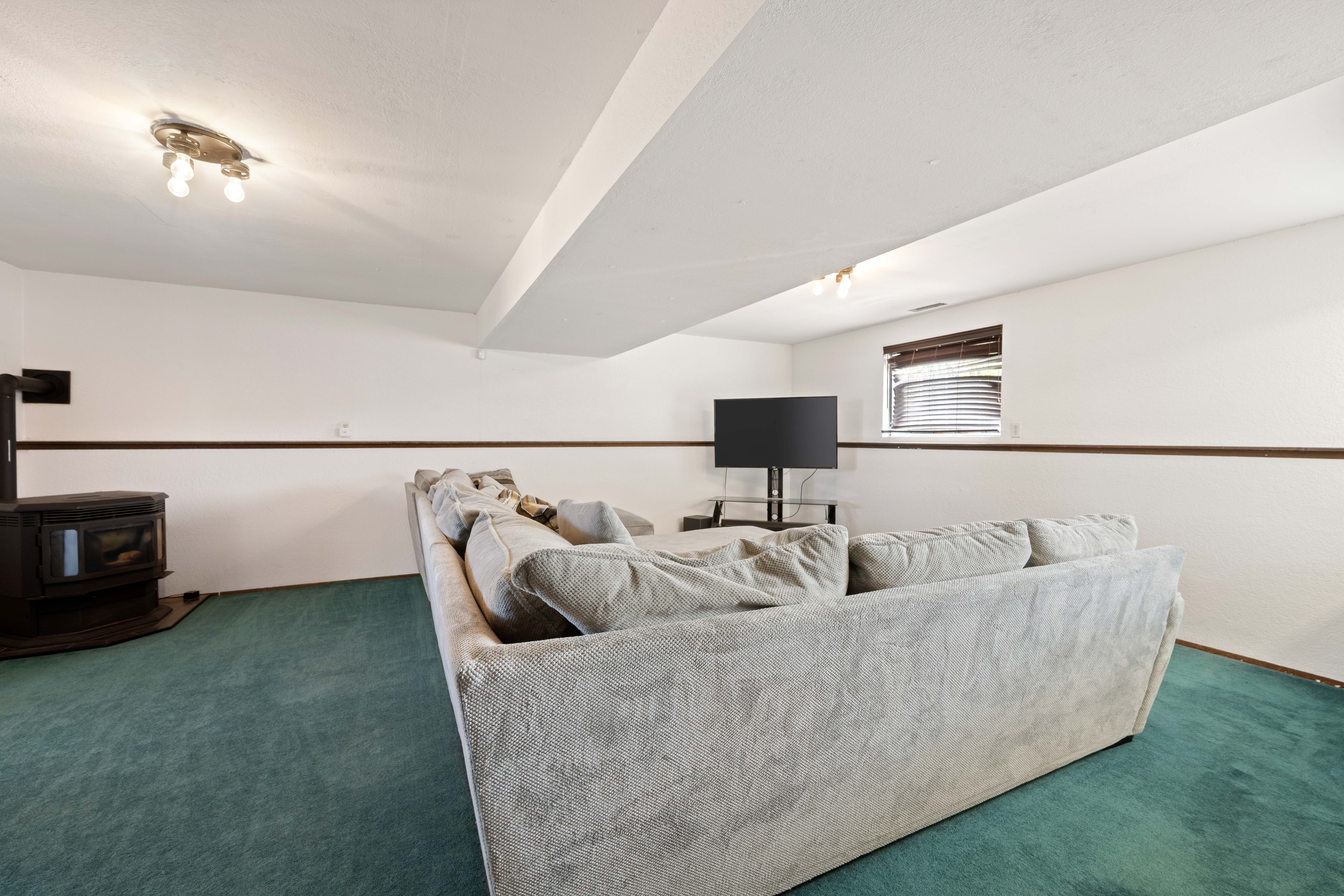  Stunning Views & Solar Panel Efficiency - 物件實景