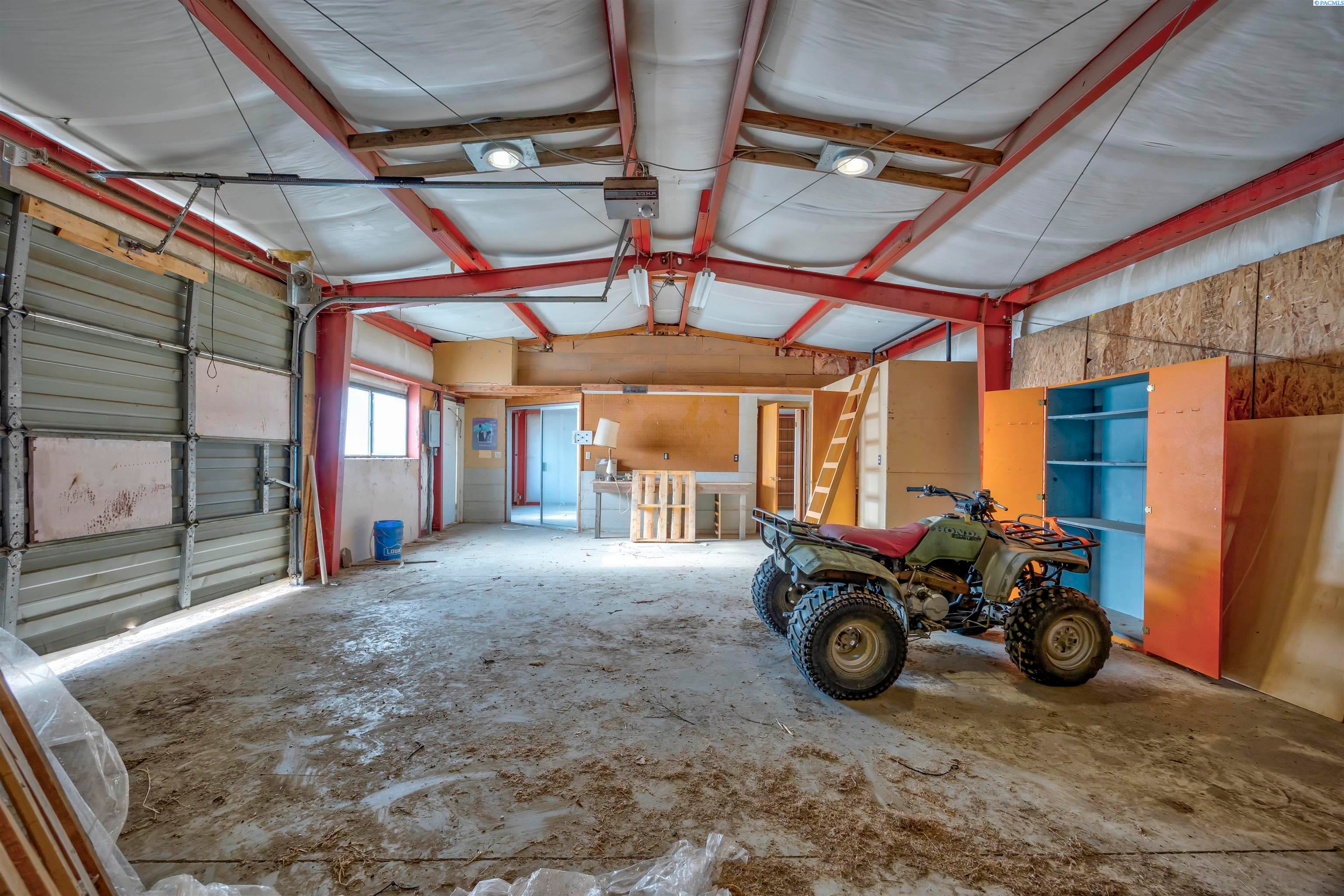 Pasco, Washington, 99301, United States, ,Residential,For Sale,1998040