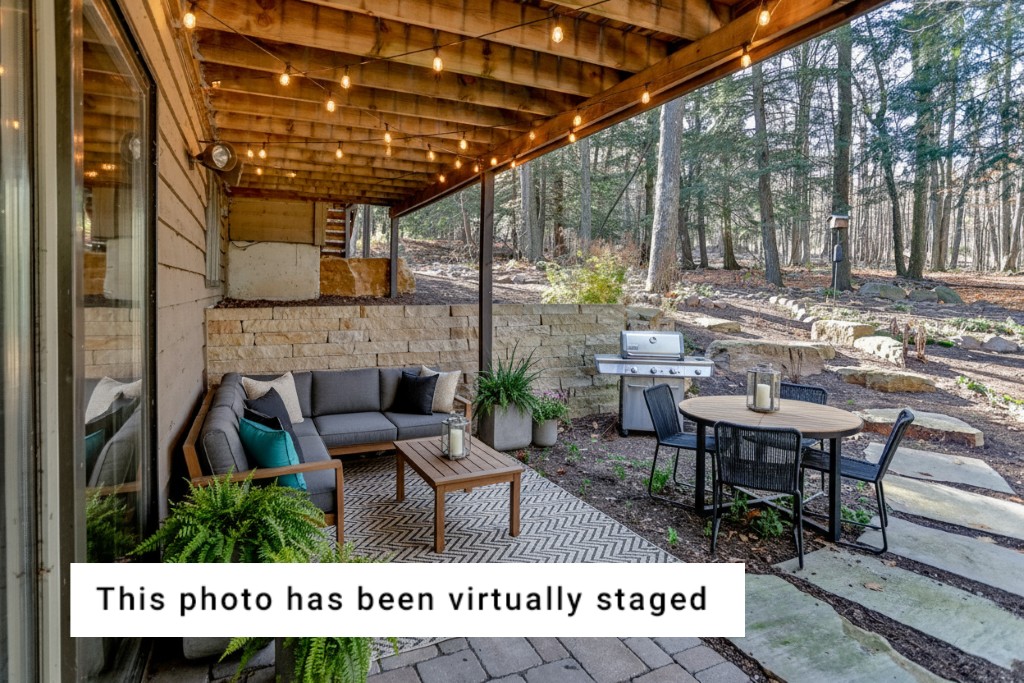 Wausau, Wisconsin, 54401, United States, 3 Bedrooms Bedrooms, ,3 BathroomsBathrooms,Residential,For Sale,1997344