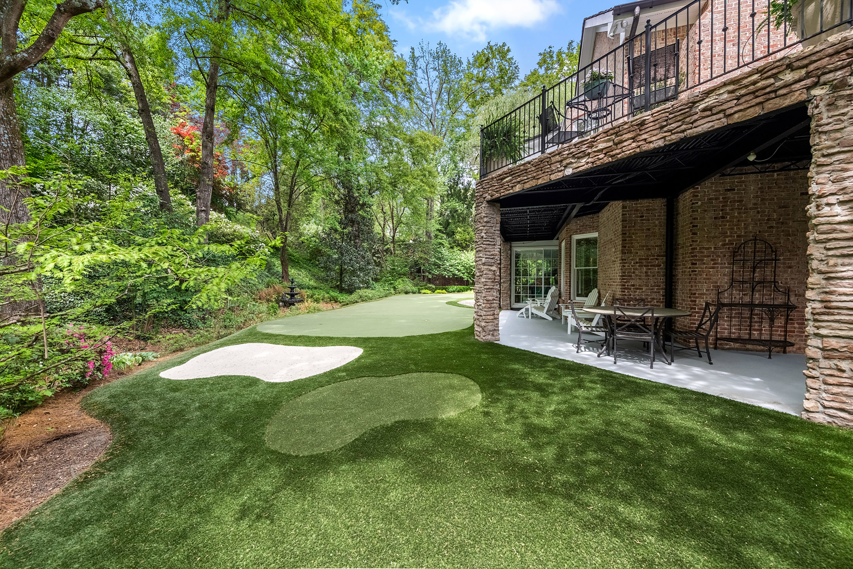  Magnificent Gated Vinings Estate Blends Elegance, Comfort and Lifestyle - 物件實景