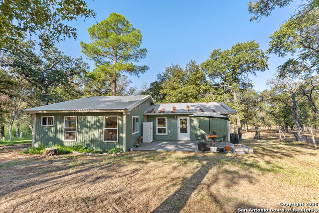 Seguin, Texas, 78155, United States, ,2 BathroomsBathrooms,Residential,For Sale,1983192