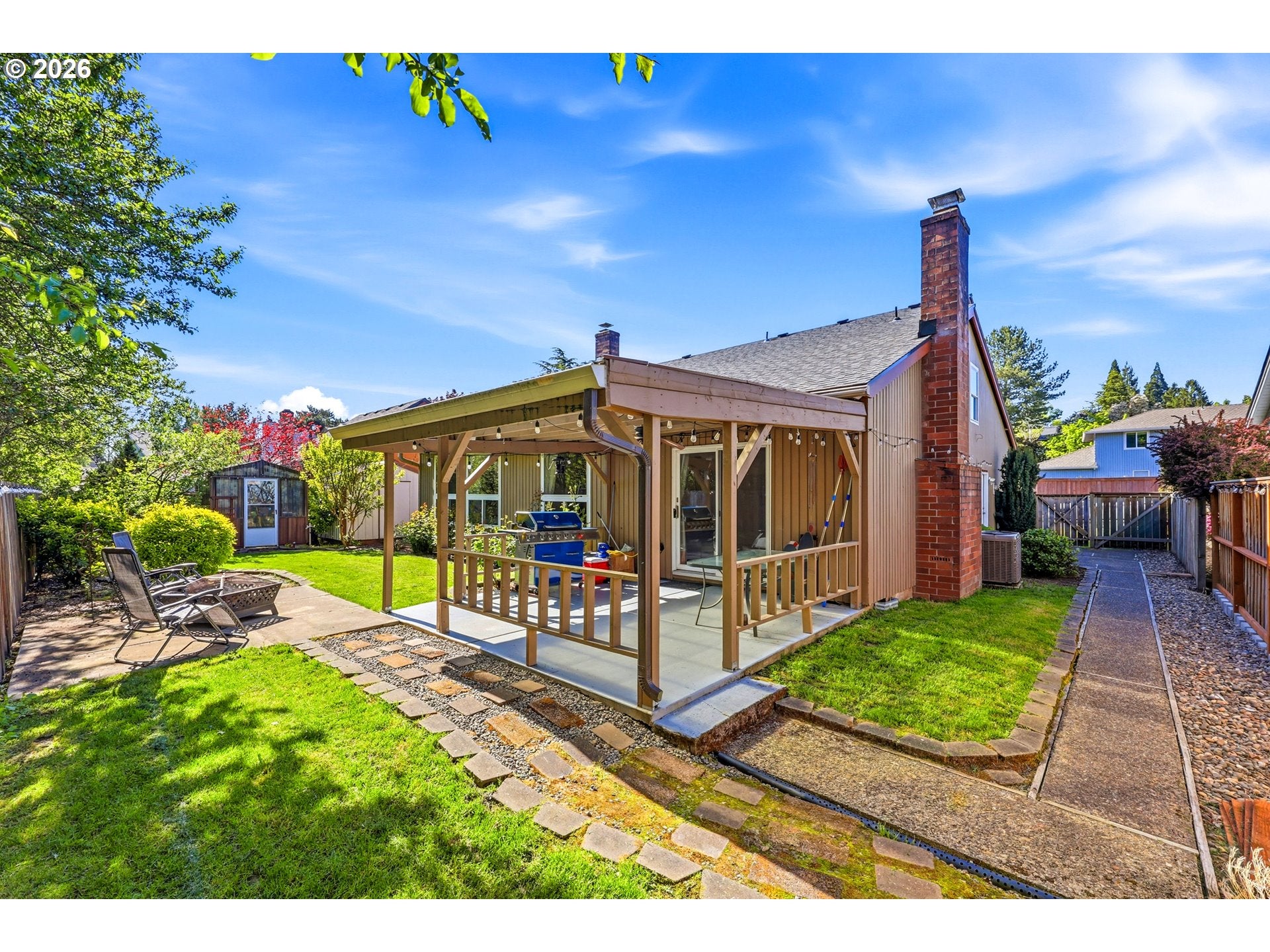 Beaverton, Oregon, 97006, United States, 3 Bedrooms Bedrooms, ,3 BathroomsBathrooms,Residential,For Sale,2043639