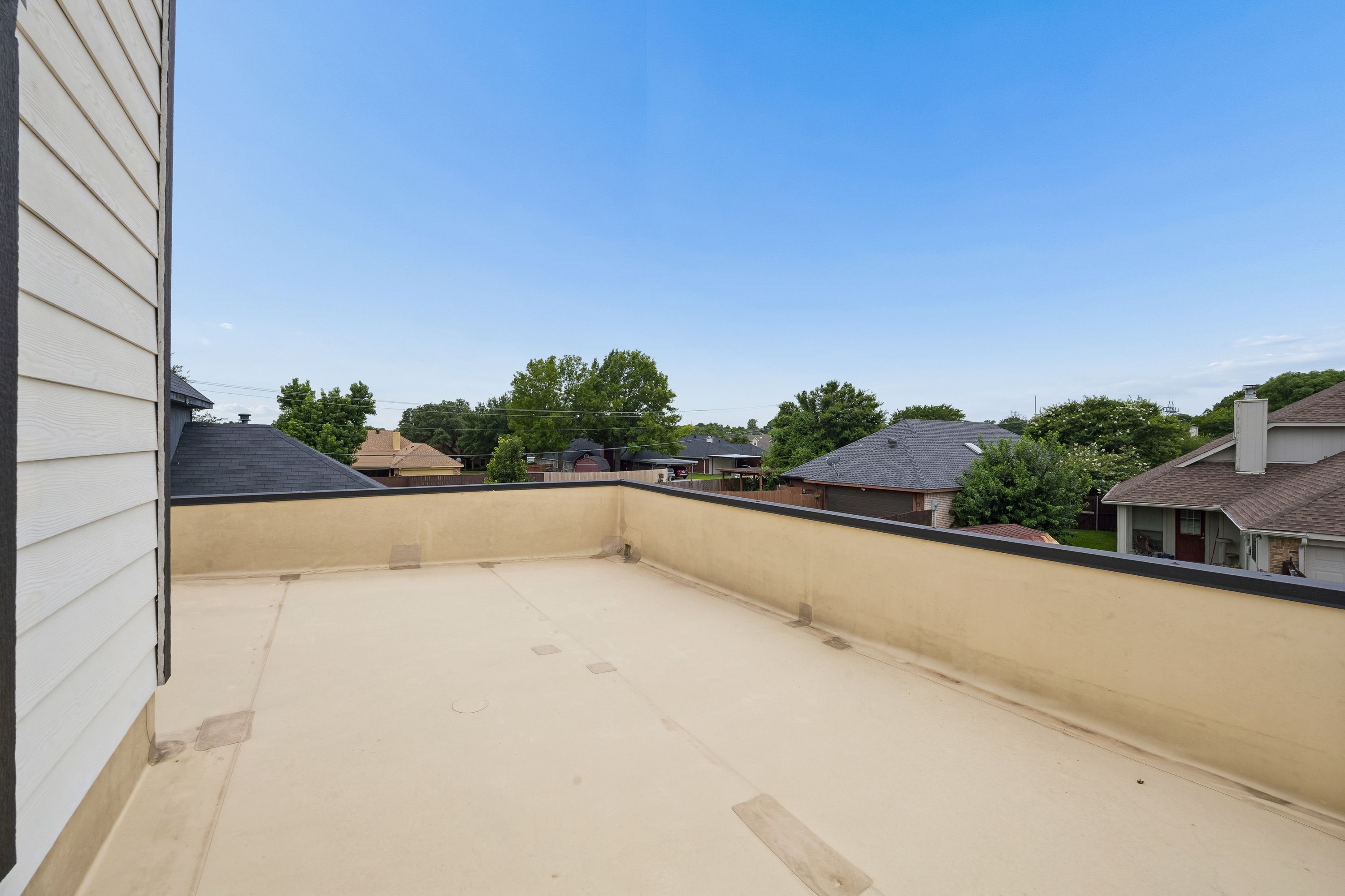  Rare Newer Multi Gen Living with Room to Grow - 物件實景