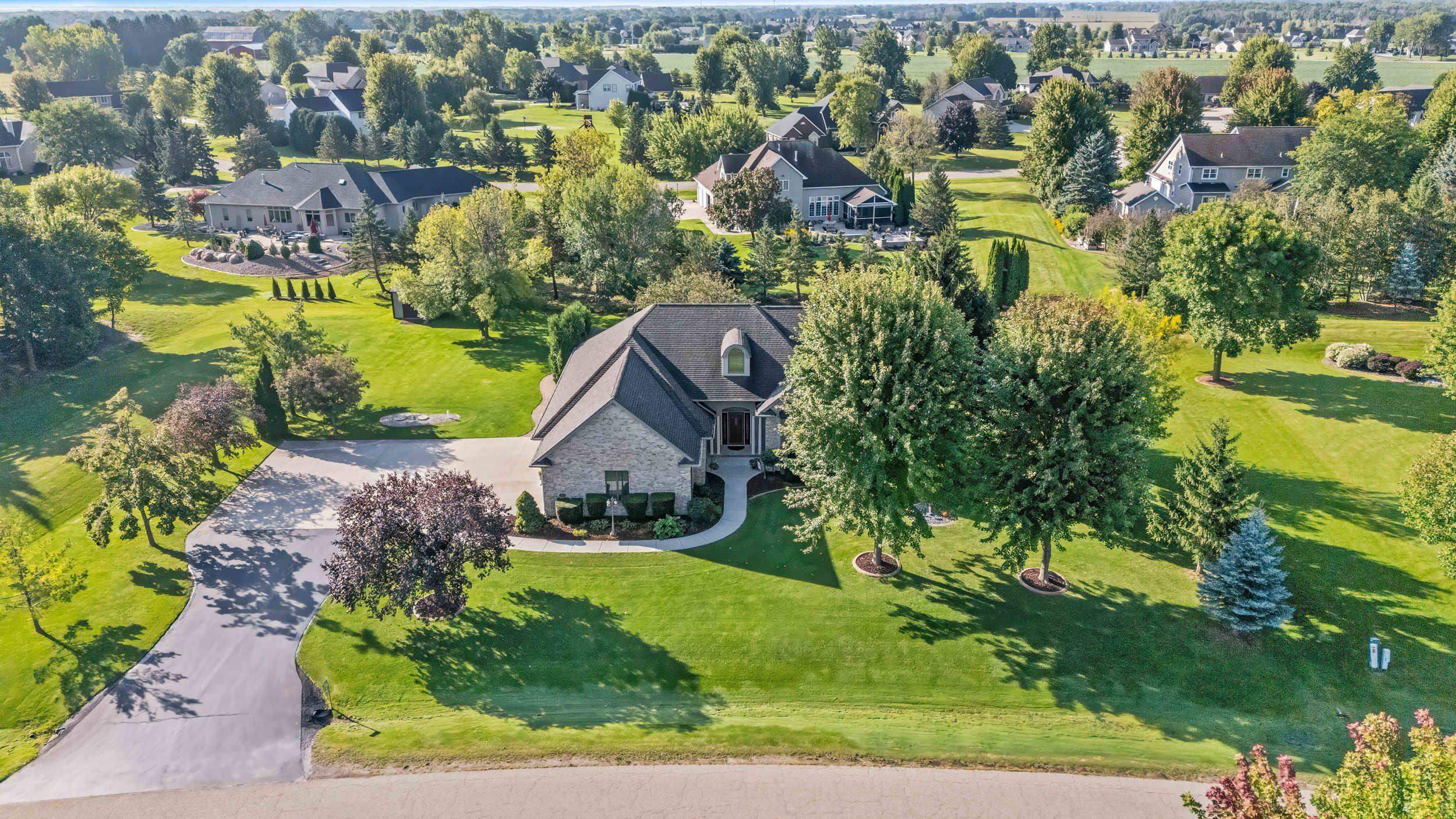 Neenah, Wisconsin, 54956, United States, 3 Bedrooms Bedrooms, ,4 BathroomsBathrooms,Residential,For Sale,1938221