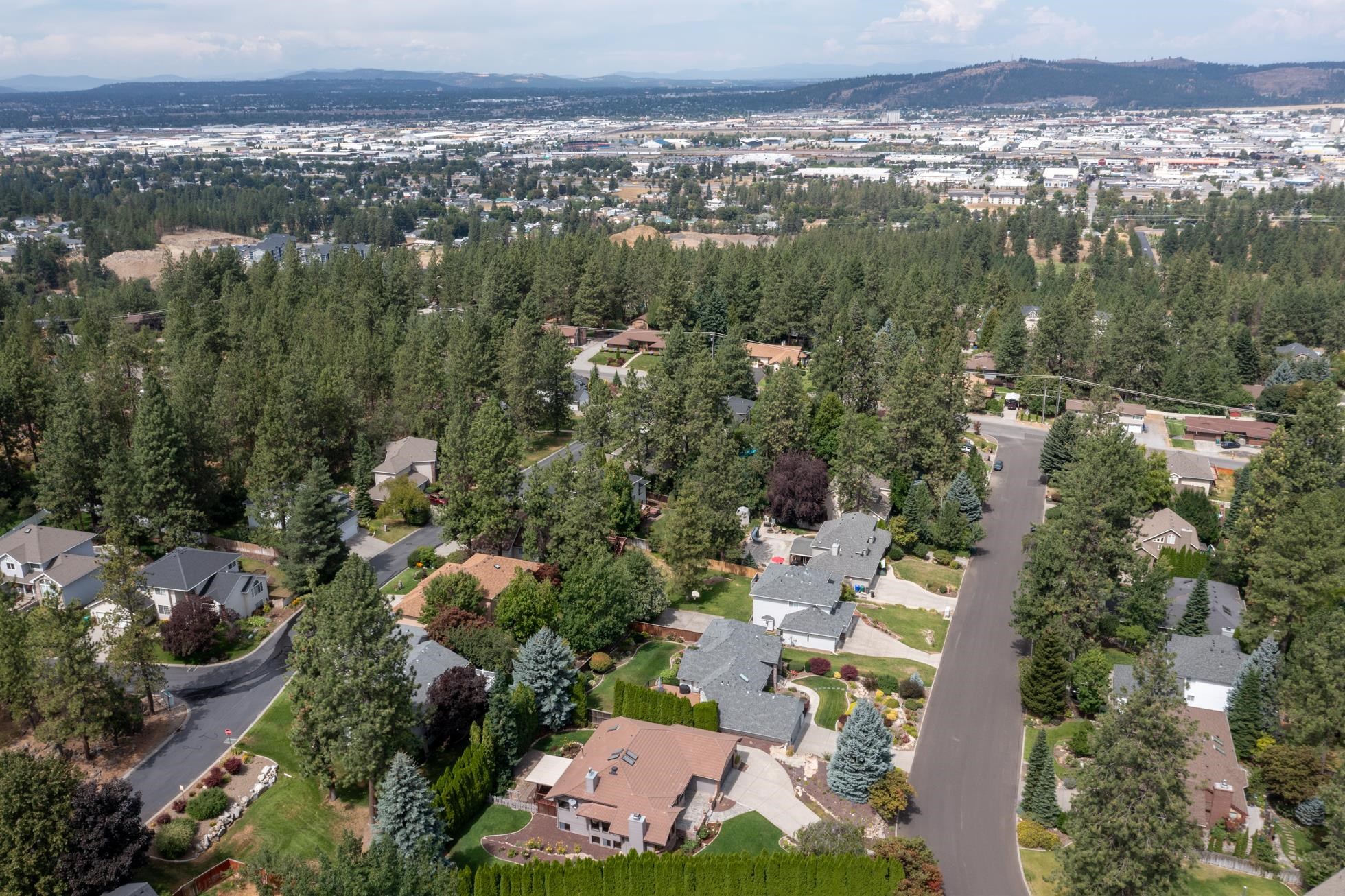 Spokane Valley, Washington, 99212, United States, 3 Bedrooms Bedrooms, ,3 BathroomsBathrooms,Residential,For Sale,1920906