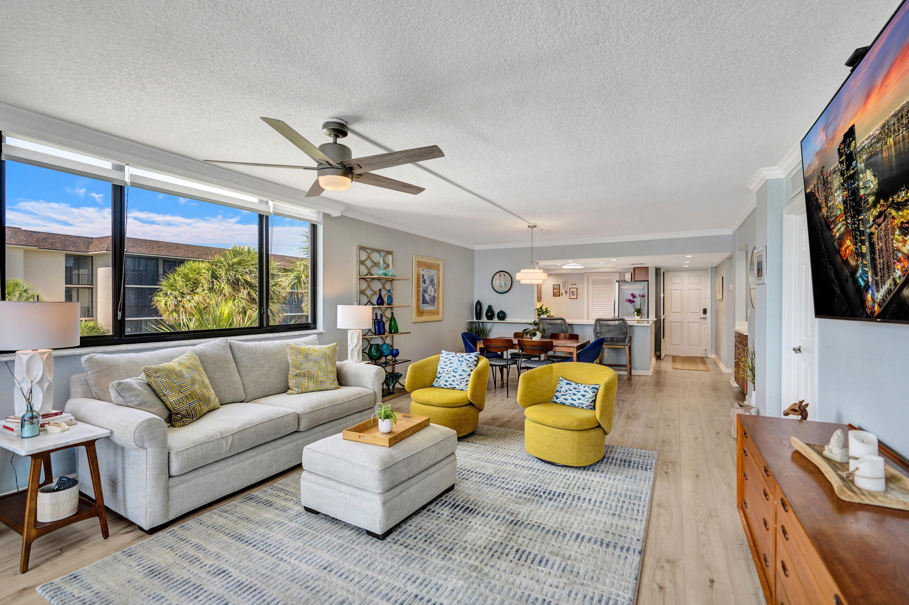 Boynton Beach, Florida, 33435, United States, 2 Bedrooms Bedrooms, ,2 BathroomsBathrooms,Residential,For Sale,1849946