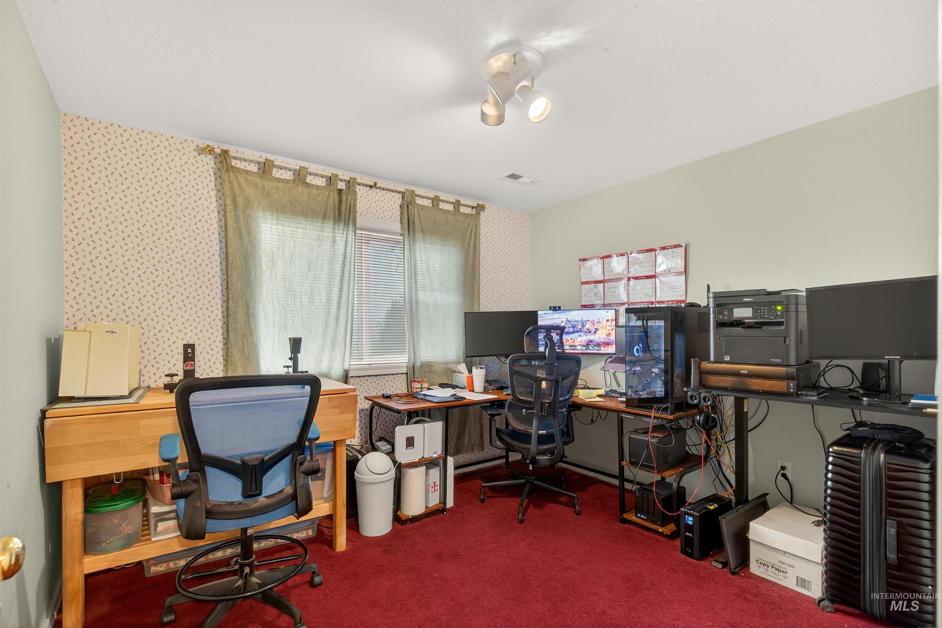 Clarkston, Washington, 99403, United States, 6 Bedrooms Bedrooms, ,3 BathroomsBathrooms,Residential,For Sale,2005676