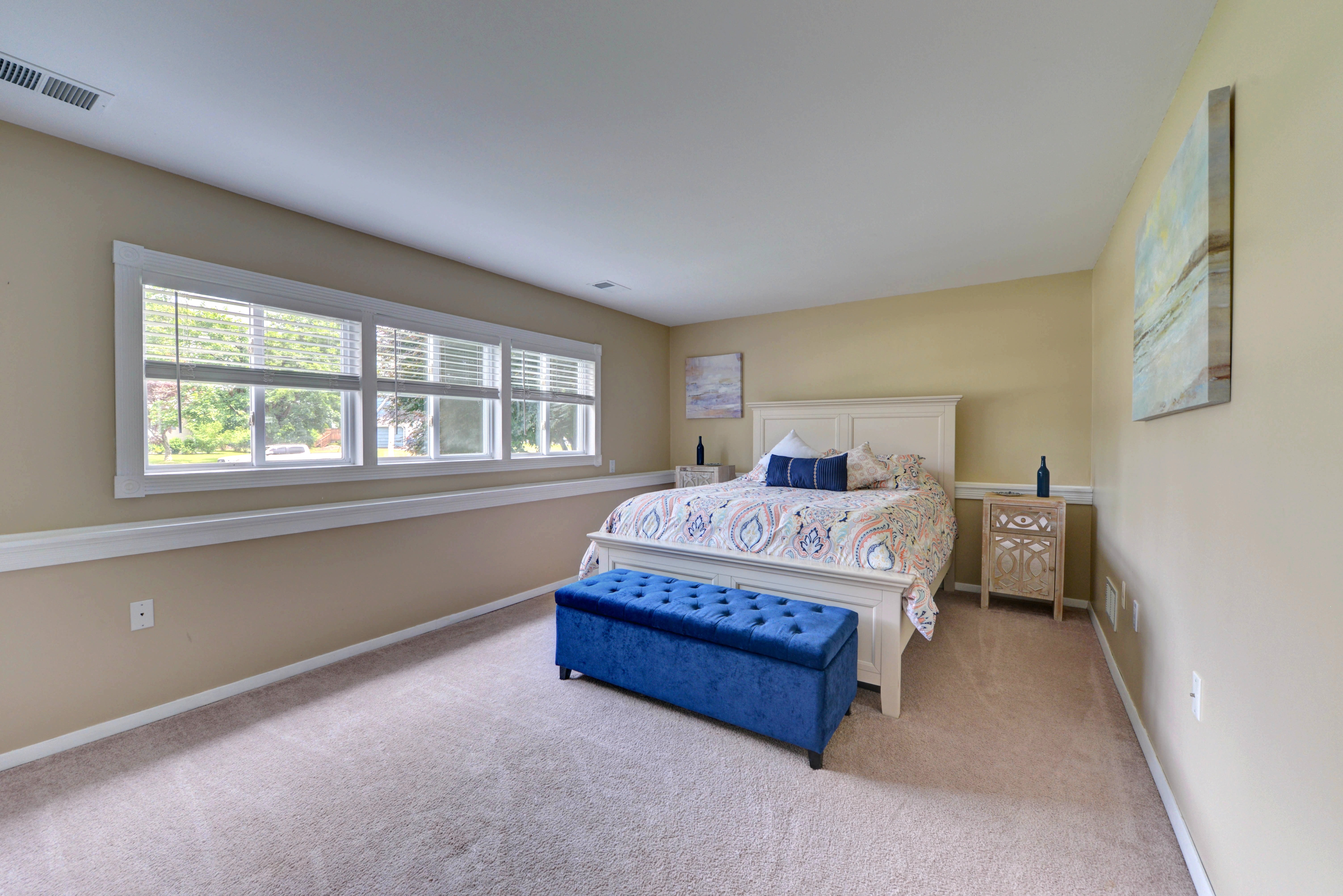 Pequannock, New Jersey, 07440, United States, 3 Bedrooms Bedrooms, ,3 BathroomsBathrooms,Residential,For Sale,1944939