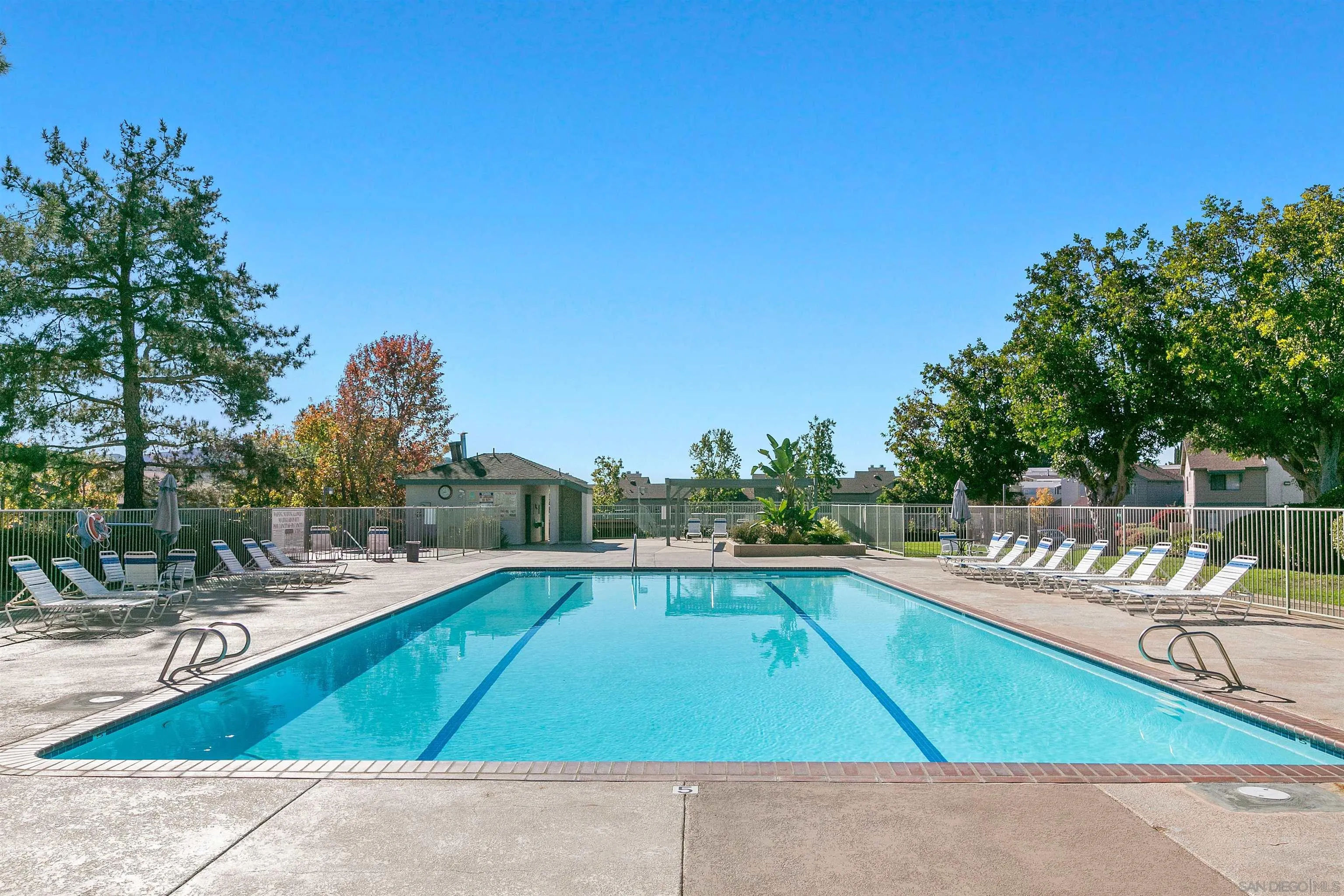 Spring Valley, California, 91978, United States, 2 Bedrooms Bedrooms, ,2 BathroomsBathrooms,Residential,For Sale,1939286