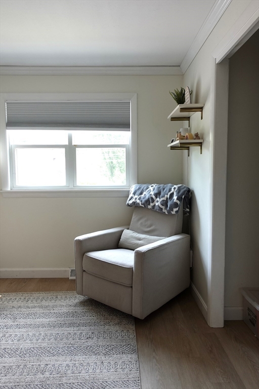 Franklin, Massachusetts, 02038, United States, 3 Bedrooms Bedrooms, ,1 BathroomBathrooms,Residential,For Sale,1972596