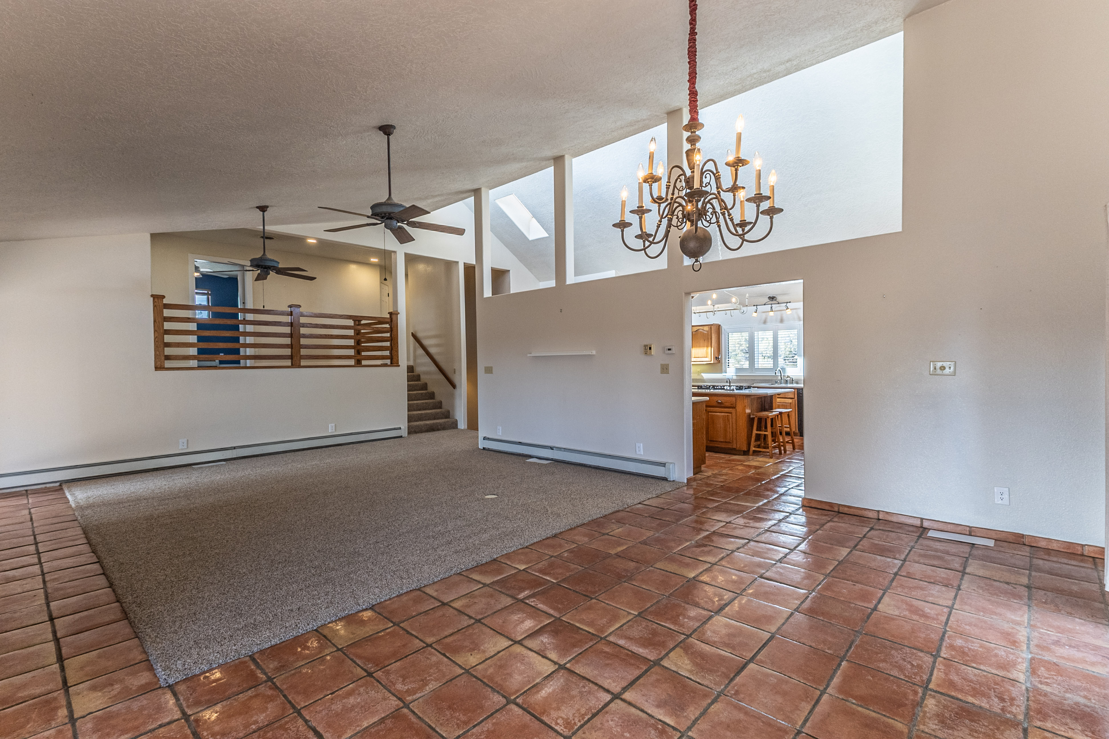 Farmington, New Mexico, 87402, United States, 4 Bedrooms Bedrooms, ,3 BathroomsBathrooms,Residential,For Sale,1995445