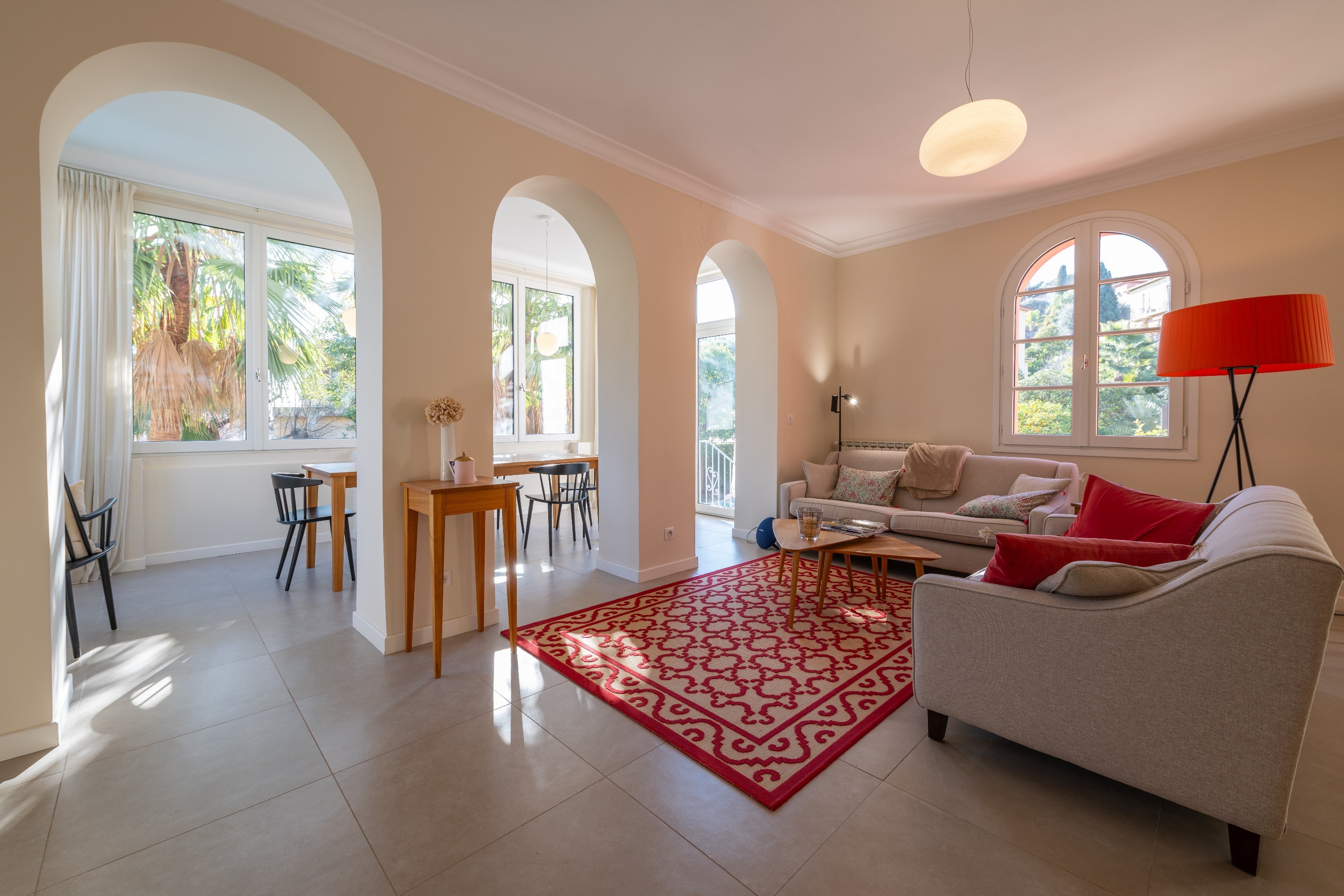 Fully Renovated Beautiful character property on the hillside above Villefranche… - 物件實景