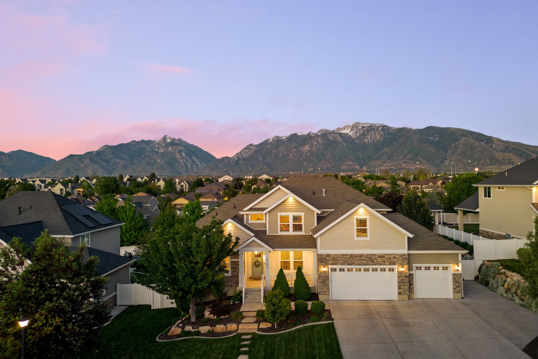 Elegant Two Story with Views of Wasatch Front - 物件實景