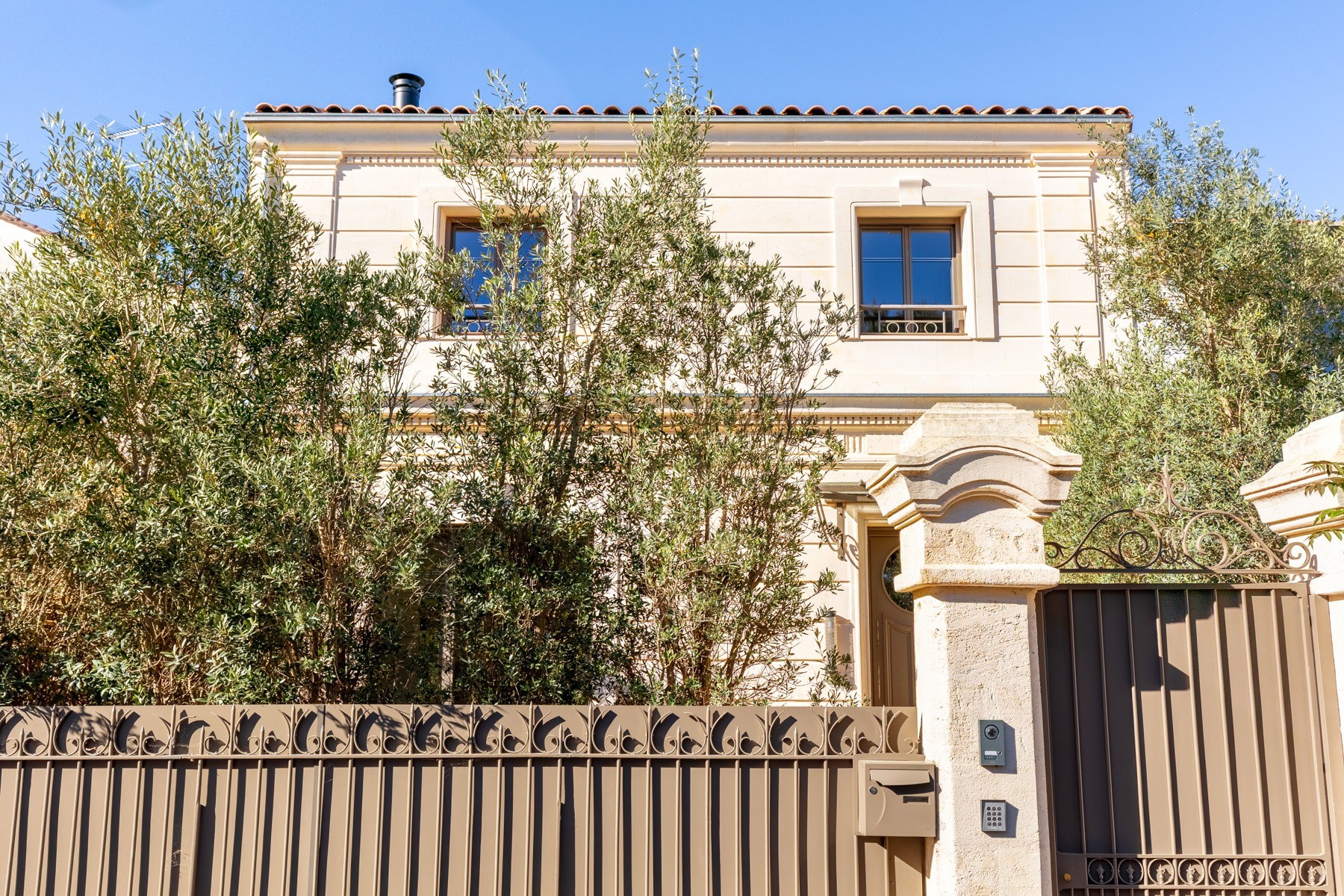  BORDEAUX – LE BOUSCAT – BEAUTIFUL STONE HOUSE – GARDEN – GARAGE – 3 BEDROOMS - 物件實景