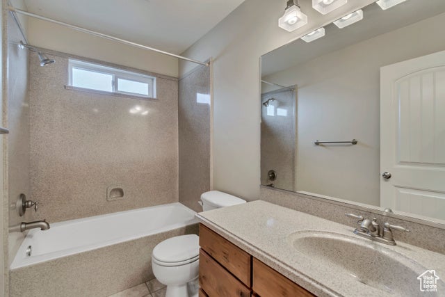 Providence, Utah, 84332, United States, 8 Bedrooms Bedrooms, ,5 BathroomsBathrooms,Residential,For Sale,1944901