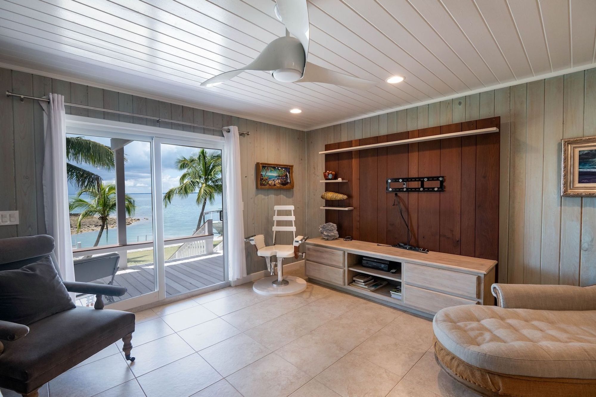  Luxury Waterfront Home with Marina Slip - 物件實景
