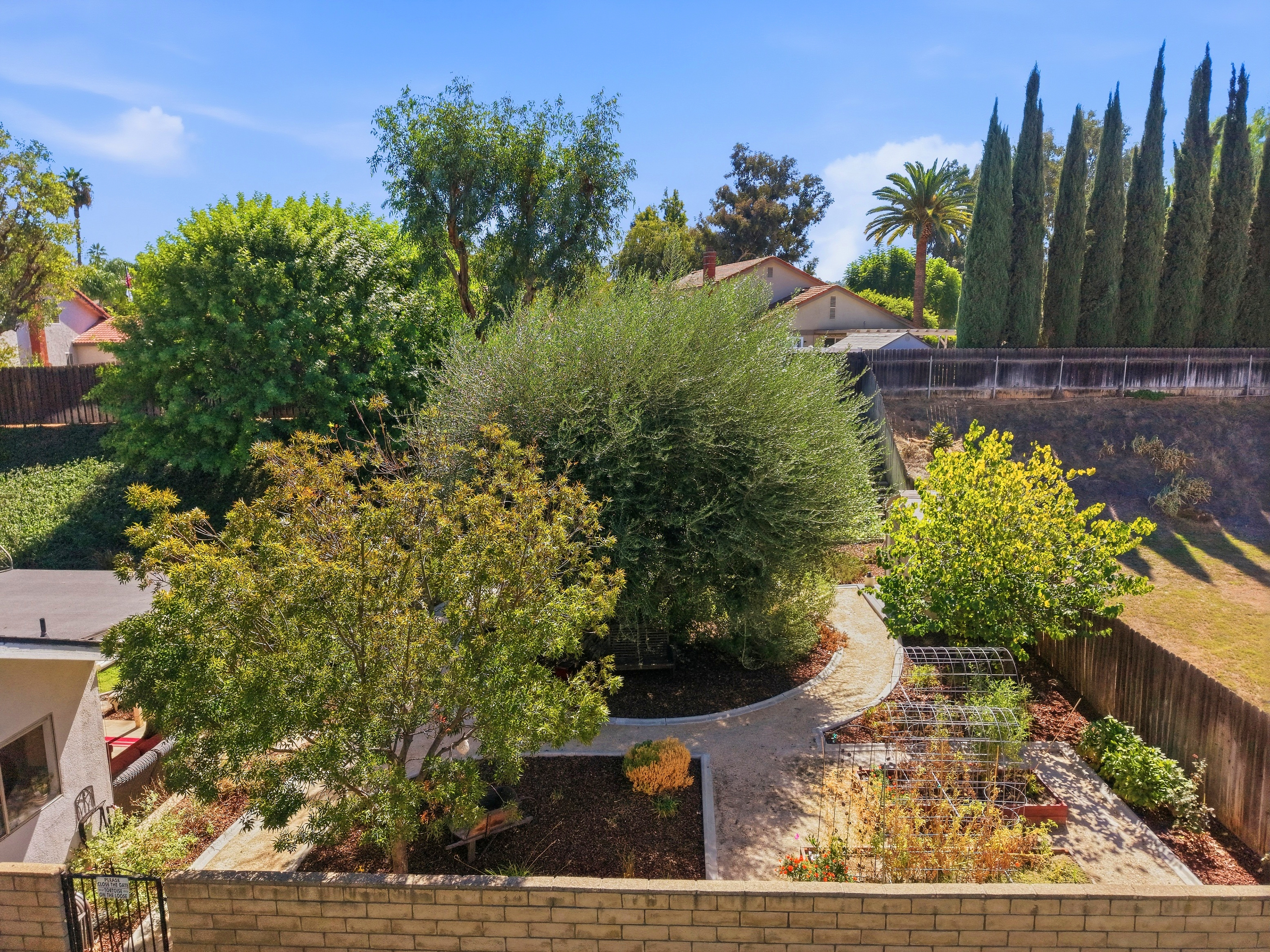  1418 Diamond Court, Redlands, CA 92374 - 物件實景