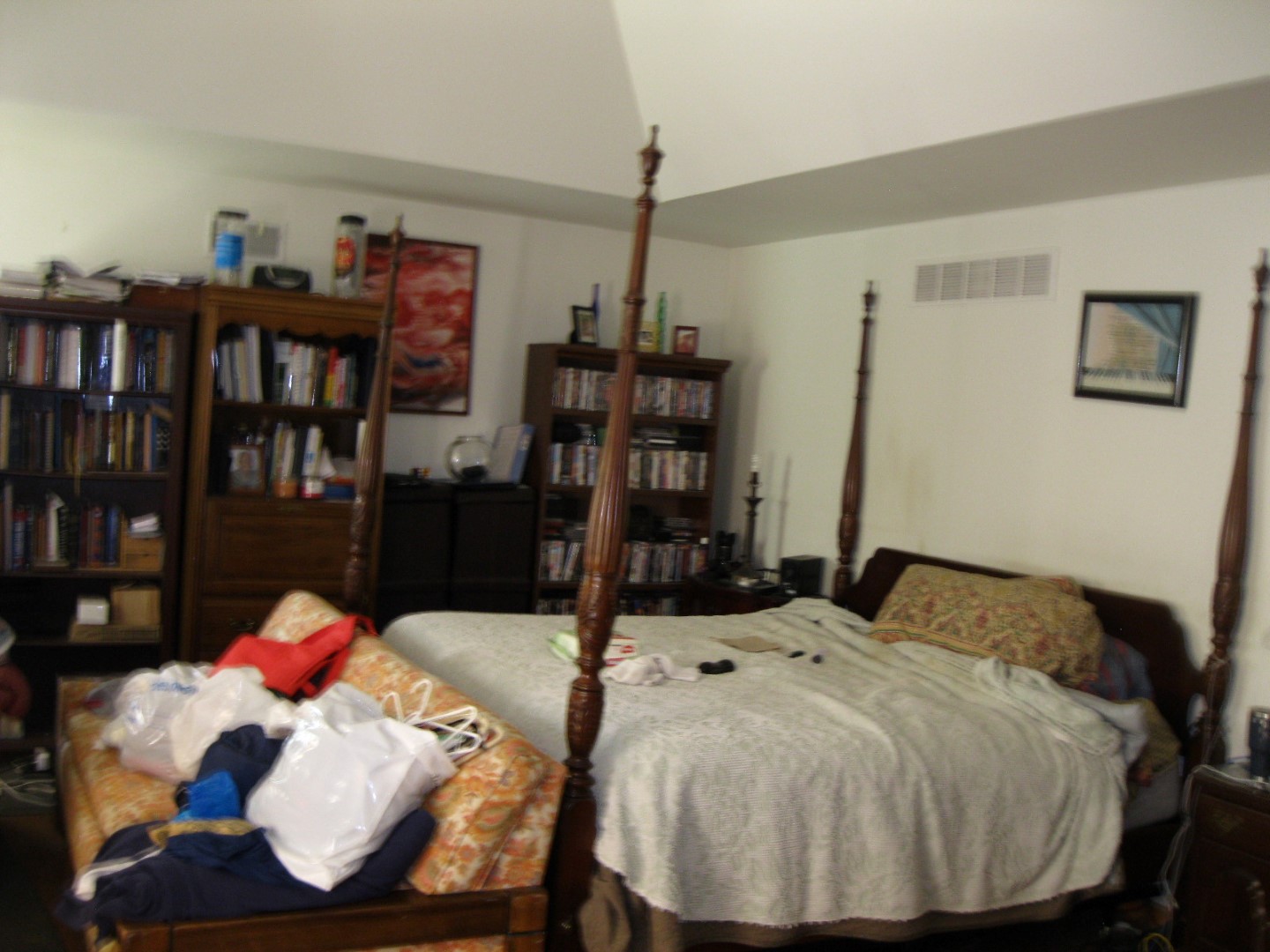 Hawley, Pennsylvania, 18428, United States, 4 Bedrooms Bedrooms, ,4 BathroomsBathrooms,Residential,For Sale,1907395