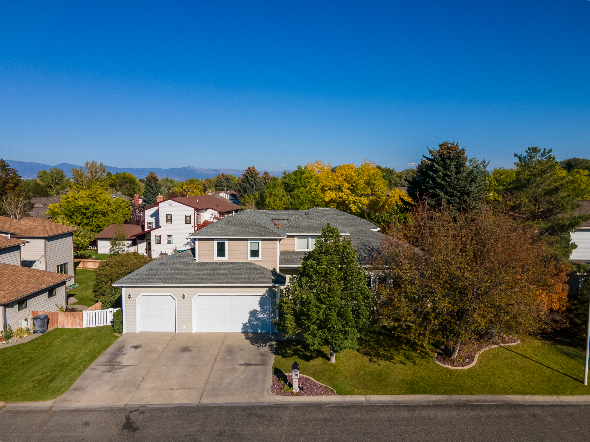 Helena, Montana, 59601, United States, 4 Bedrooms Bedrooms, ,4 BathroomsBathrooms,Residential,For Sale,1984515