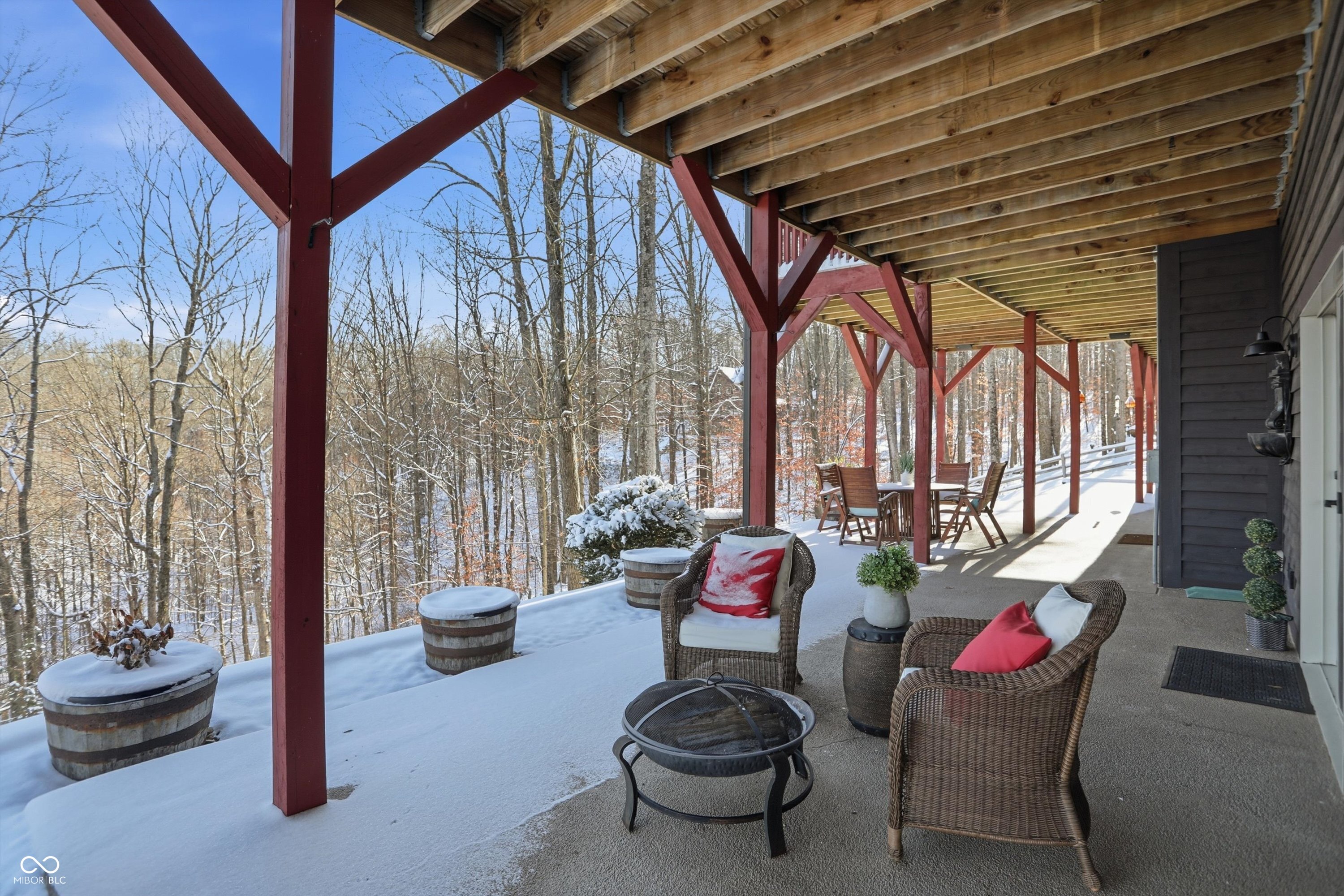 Unionville, Indiana, 47468, United States, 5 Bedrooms Bedrooms, ,5 BathroomsBathrooms,Residential,For Sale,1975333