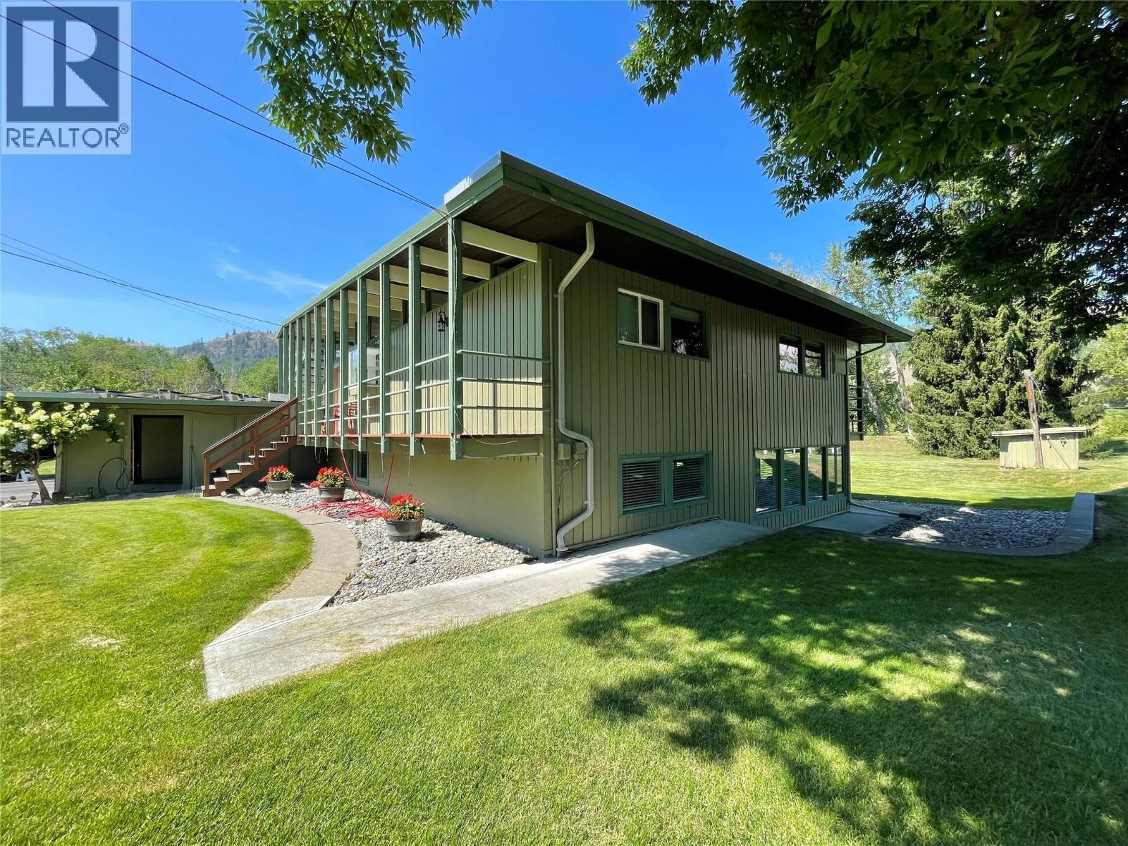 KAMLOOPS, British Columbia, V2H 1M4, CA, 5 Bedrooms Bedrooms, ,2 BathroomsBathrooms,Residential,For Sale,1912088