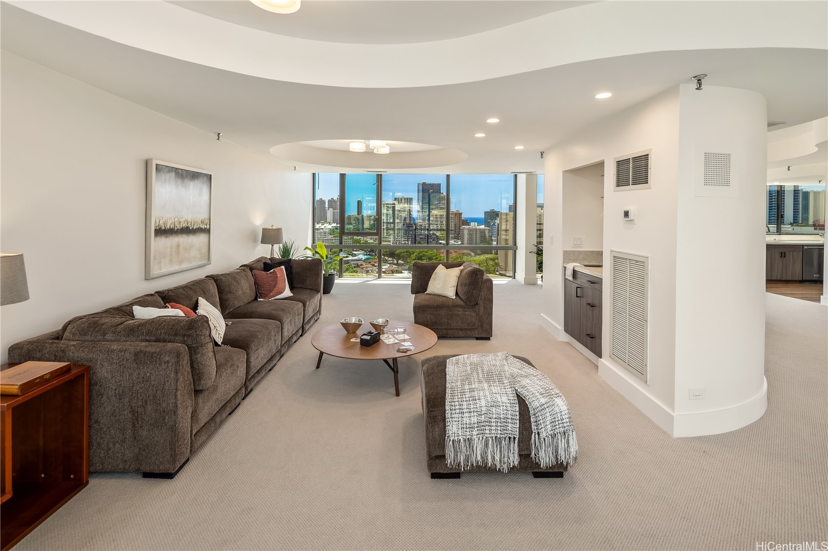Honolulu, Hawaii, 96826, United States, 3 Bedrooms Bedrooms, ,3 BathroomsBathrooms,Residential,For Sale,1934330