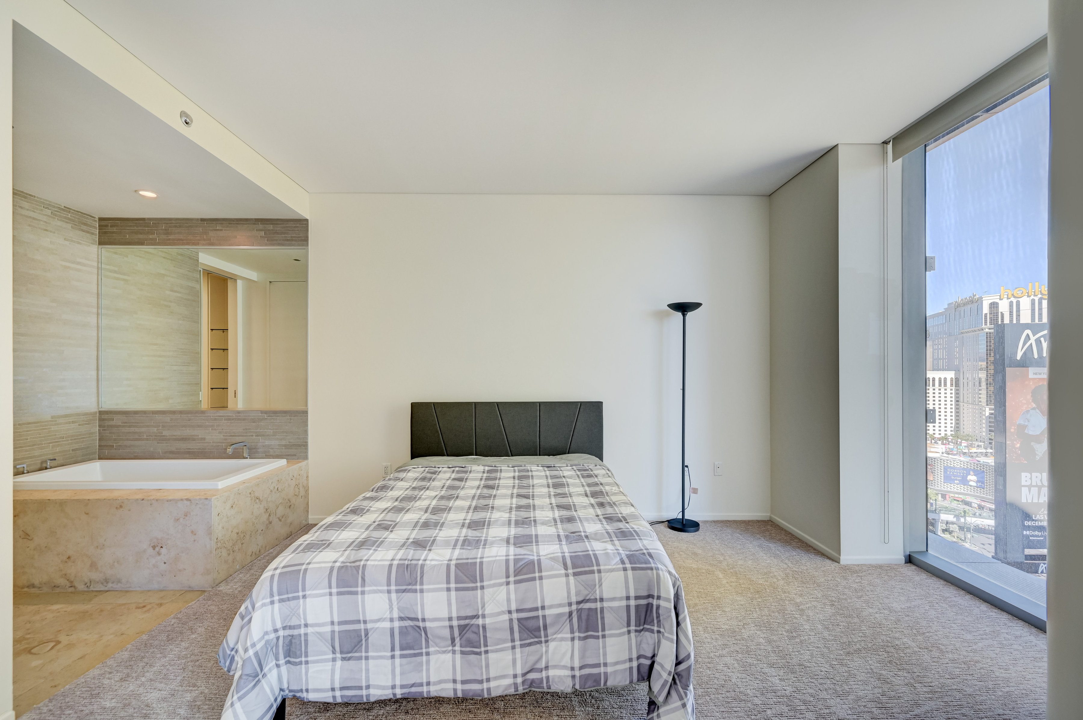  New to Market - 物件實景